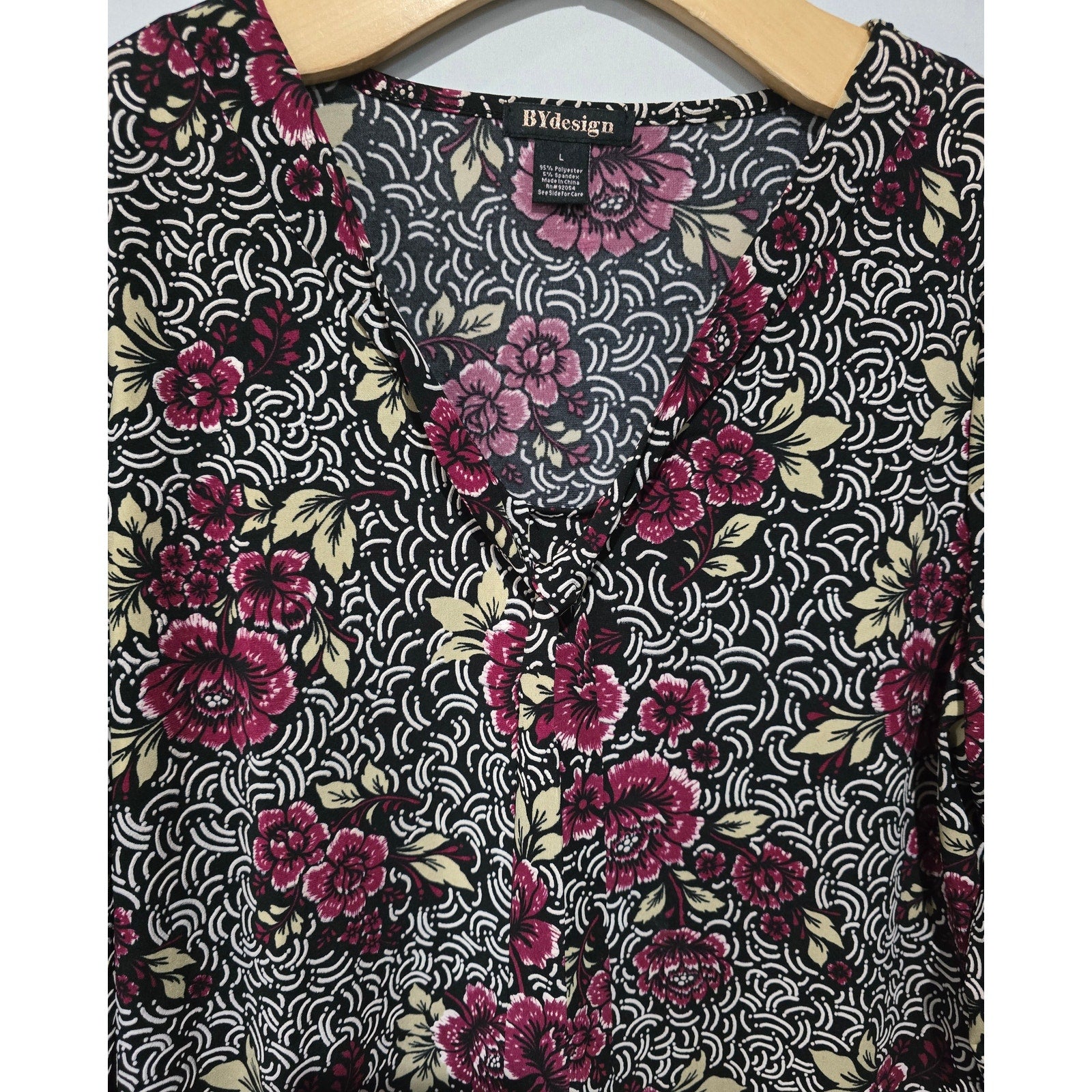 BYdesign Women’s Vintage Multicolor Floral Tie-Neck Long Sleeve Blouse – Large