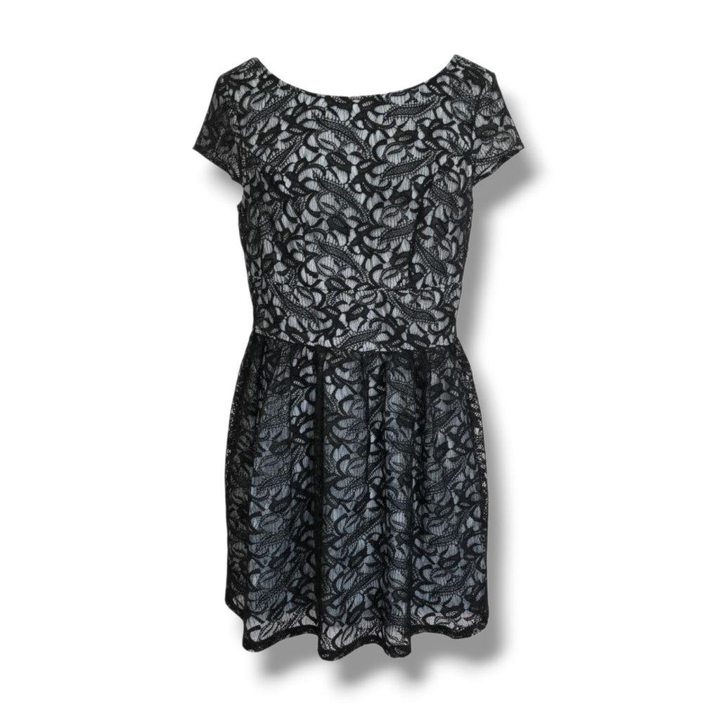 Three Pink Hearts Juniors Black Lace Fit & Flare Dress Blue Lining Size 7