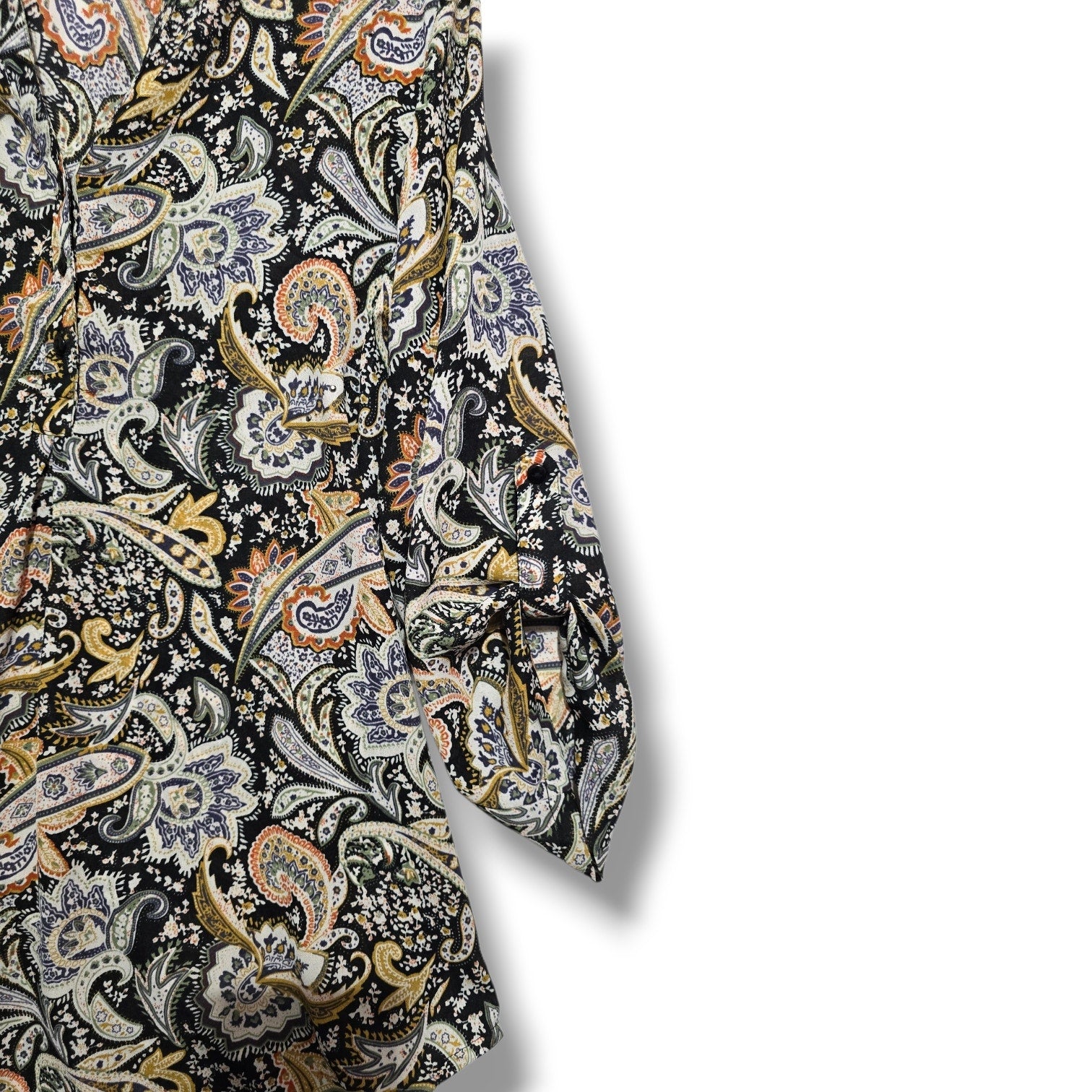 Antilia Femme women's Paisley Split-Neck Roll-Tab Blouse xl