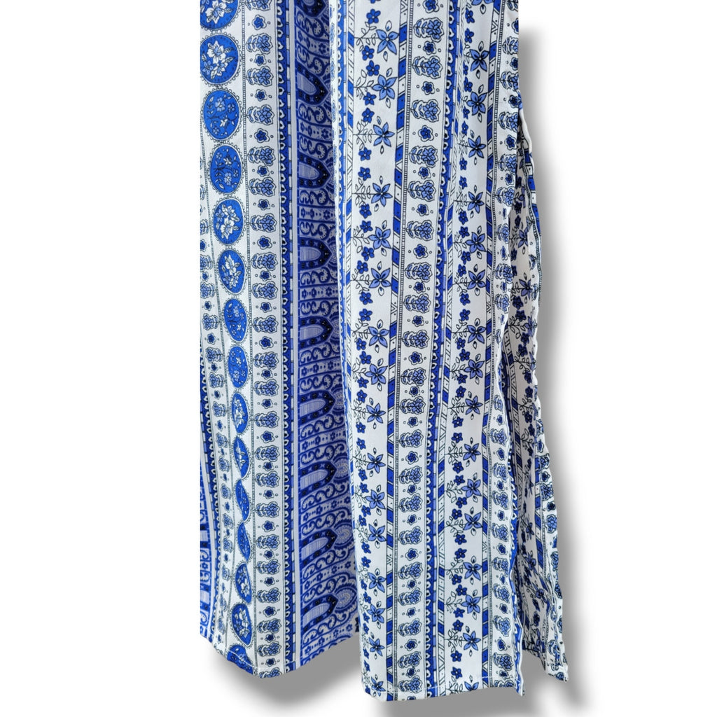 Japna Women’s Blue Multi-Print Sleeveless Maxi Dress with Keyhole Neckline – XS