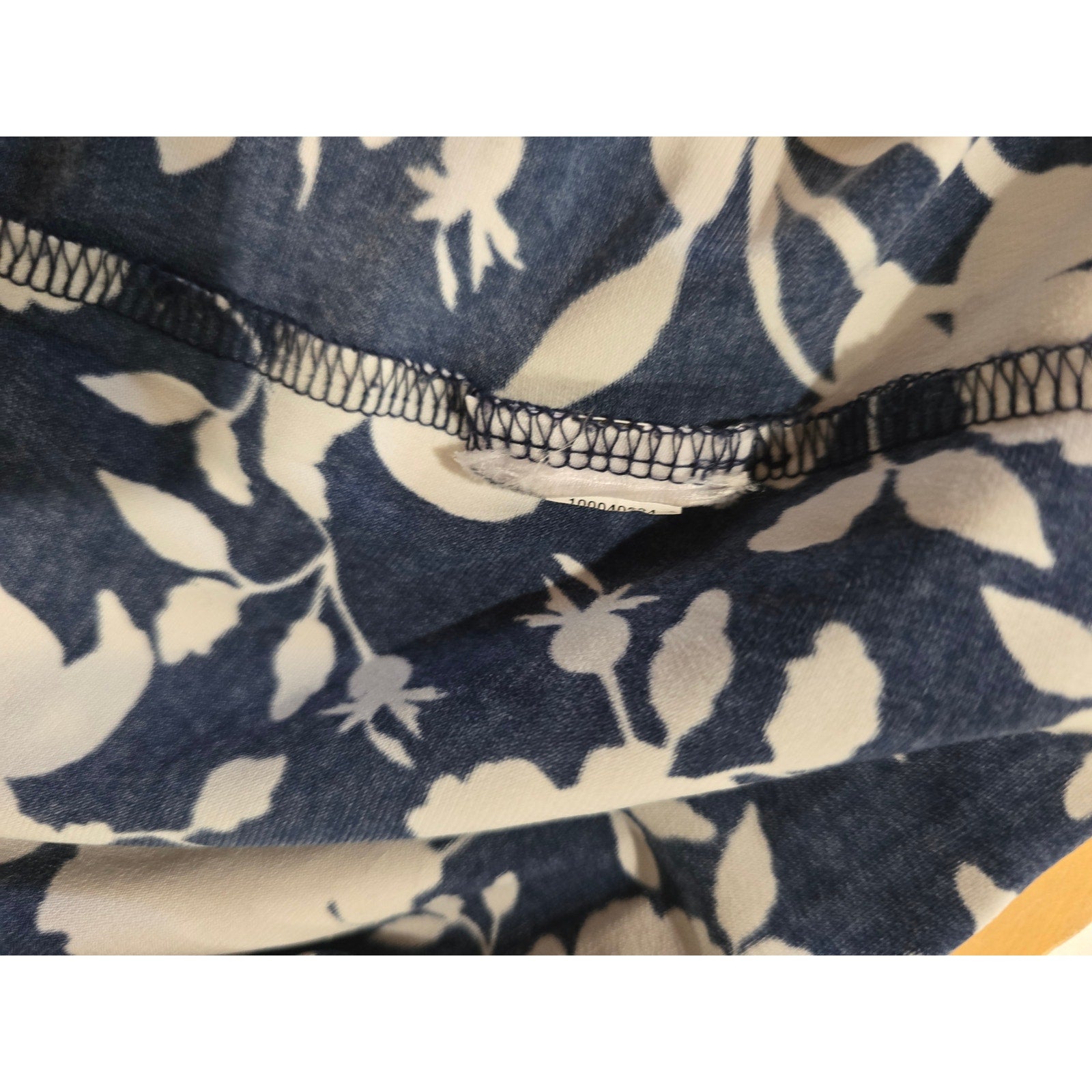 Charter Club Women’s Floral Print Blouse Midnight Blue White Button Front Top L