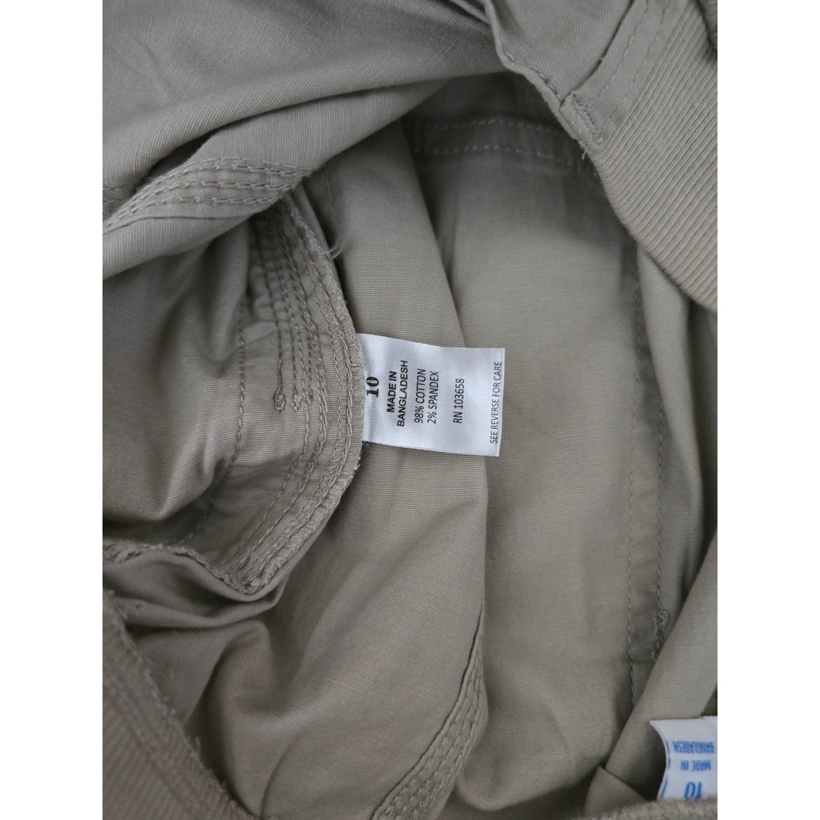 Kiwi Fresh Women's Size 10 Beige Khaki Drawstring Hem Cargo Capri Pants