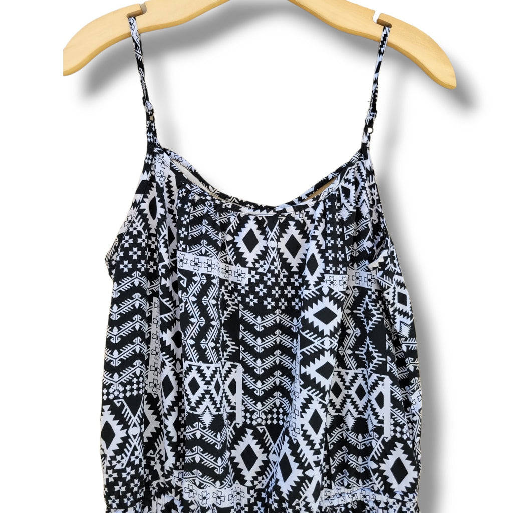 Arizona Jean Co Women’s Sleeveless Romper Black White Print Small Polyester