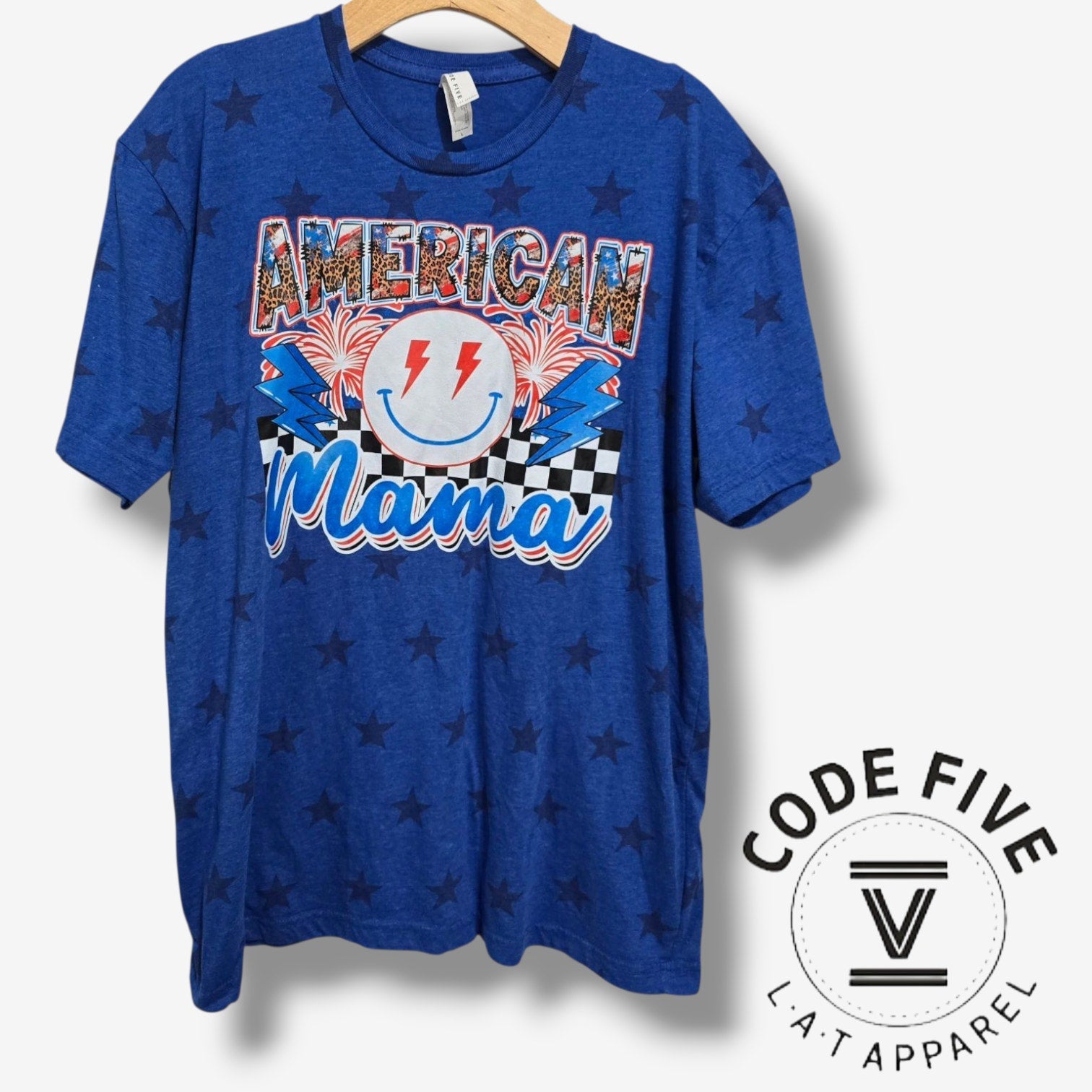 CODE FIVE LAT Apparel Women’s Blue Patriotic Graphic T-Shirt – Large