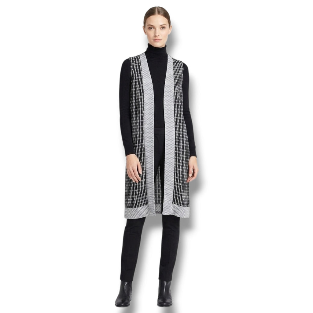 Chelsea & Theodore Women’s Black & White Geometric Open Front Long Vest – Size L