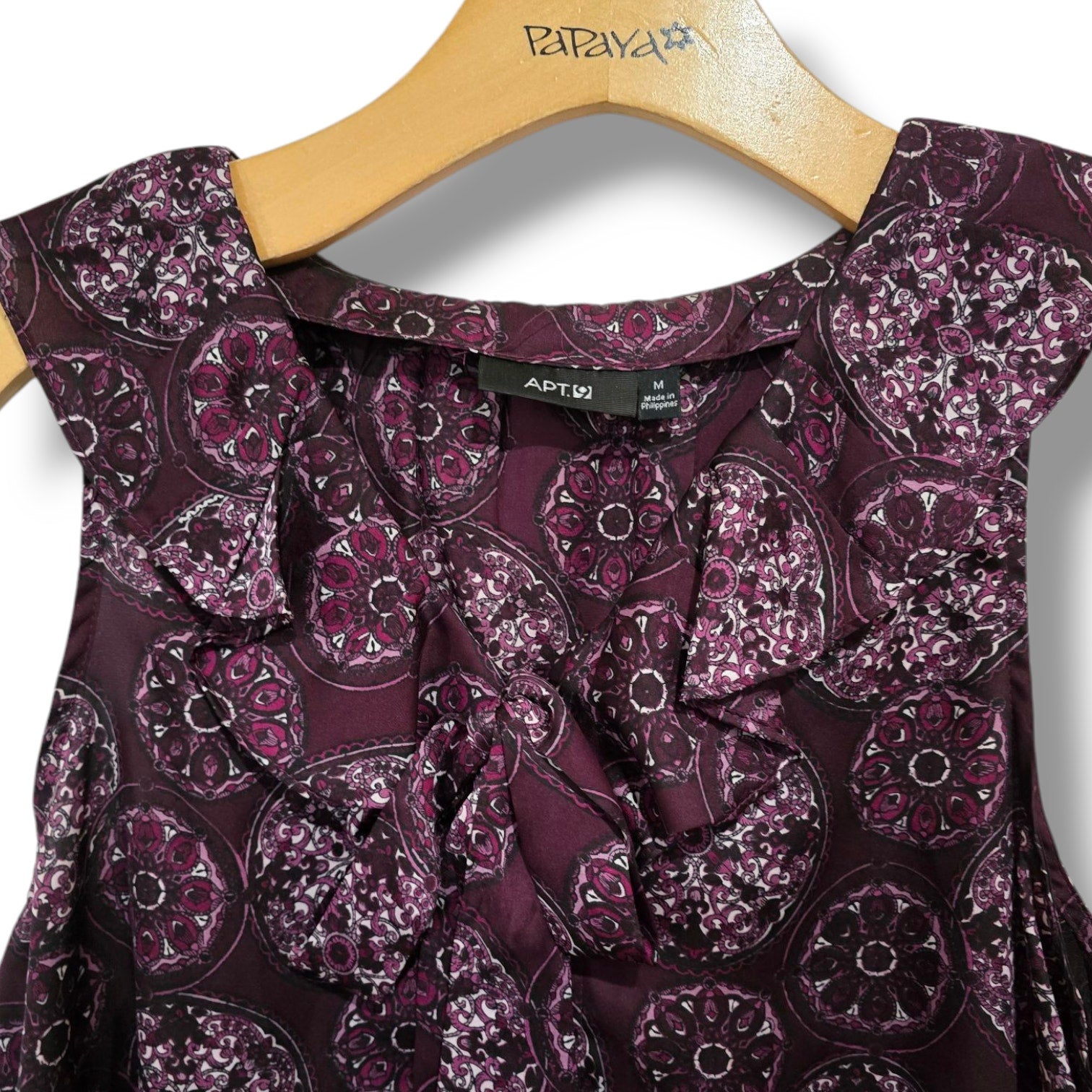 Apt. 9 Women's Tie Neck Blouse Medium Button Front Ruffle Sleeveless Plum Print
