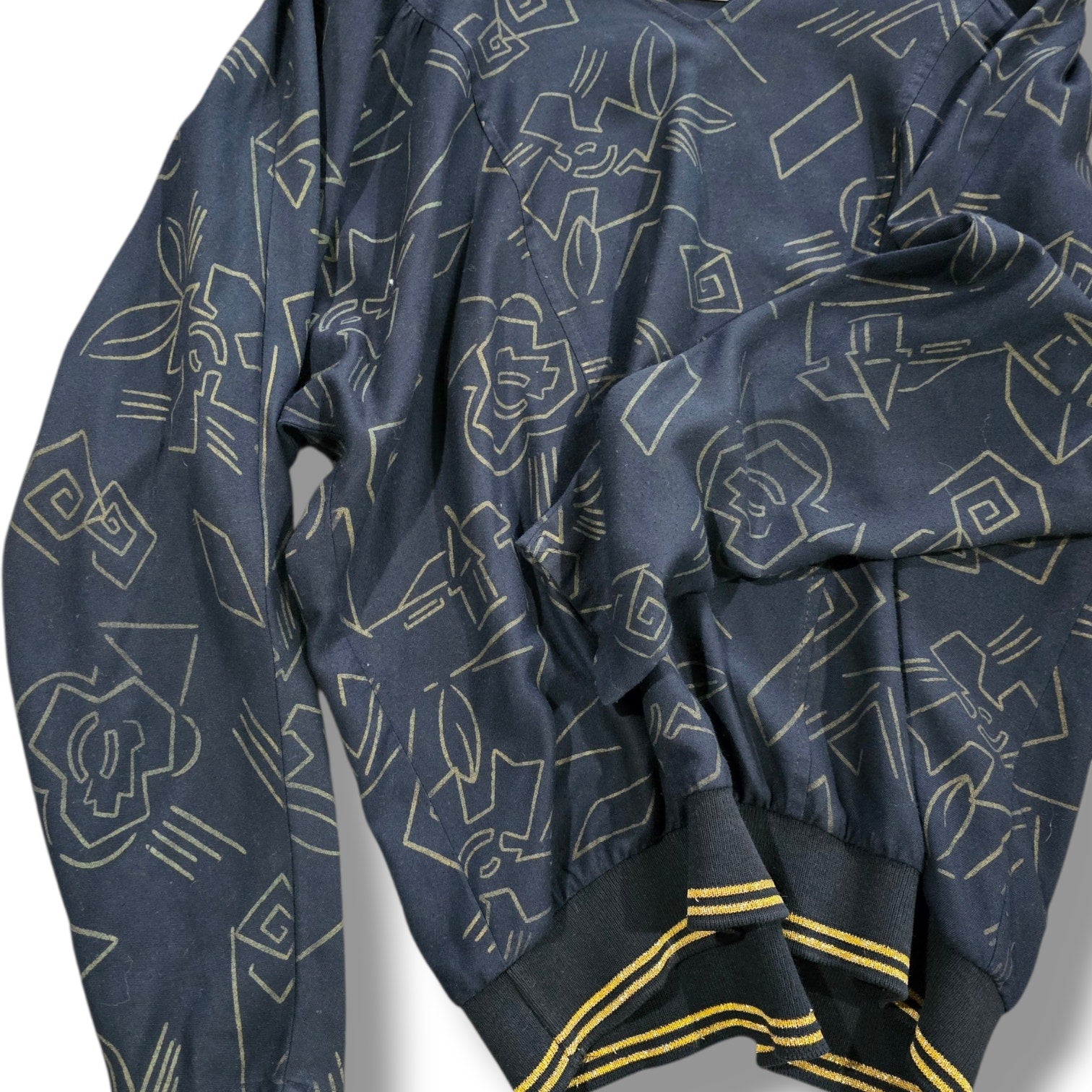 Vintage Ms. Paquette California Black & Gold Geometric V-Neck Blouse Medium
