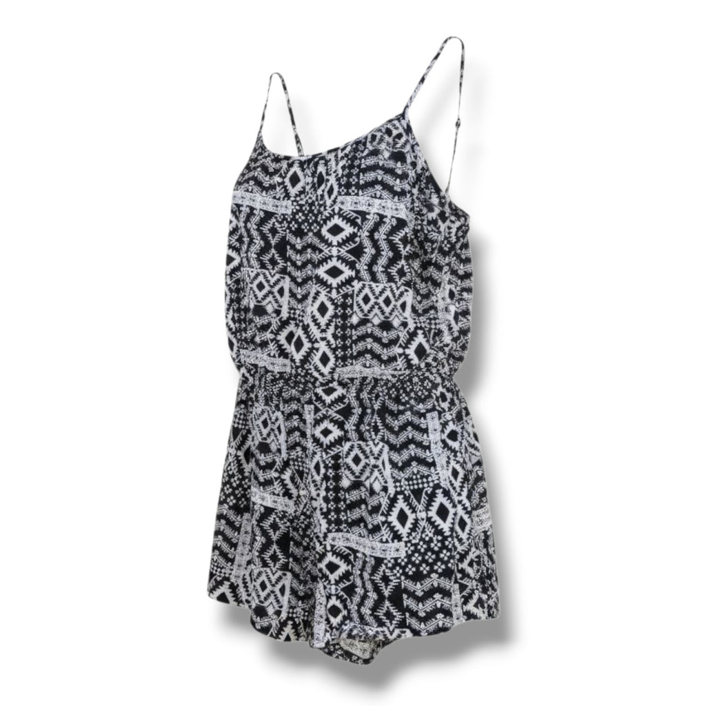 Arizona Jean Co Women’s Sleeveless Romper Black White Print Small Polyester