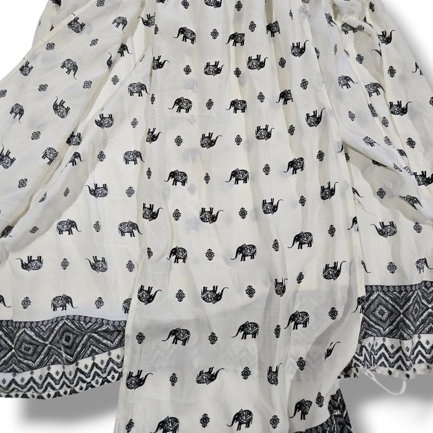 Shosho Elephant Print Off Shoulder Maxi Dress Ivory Juniors Medium
