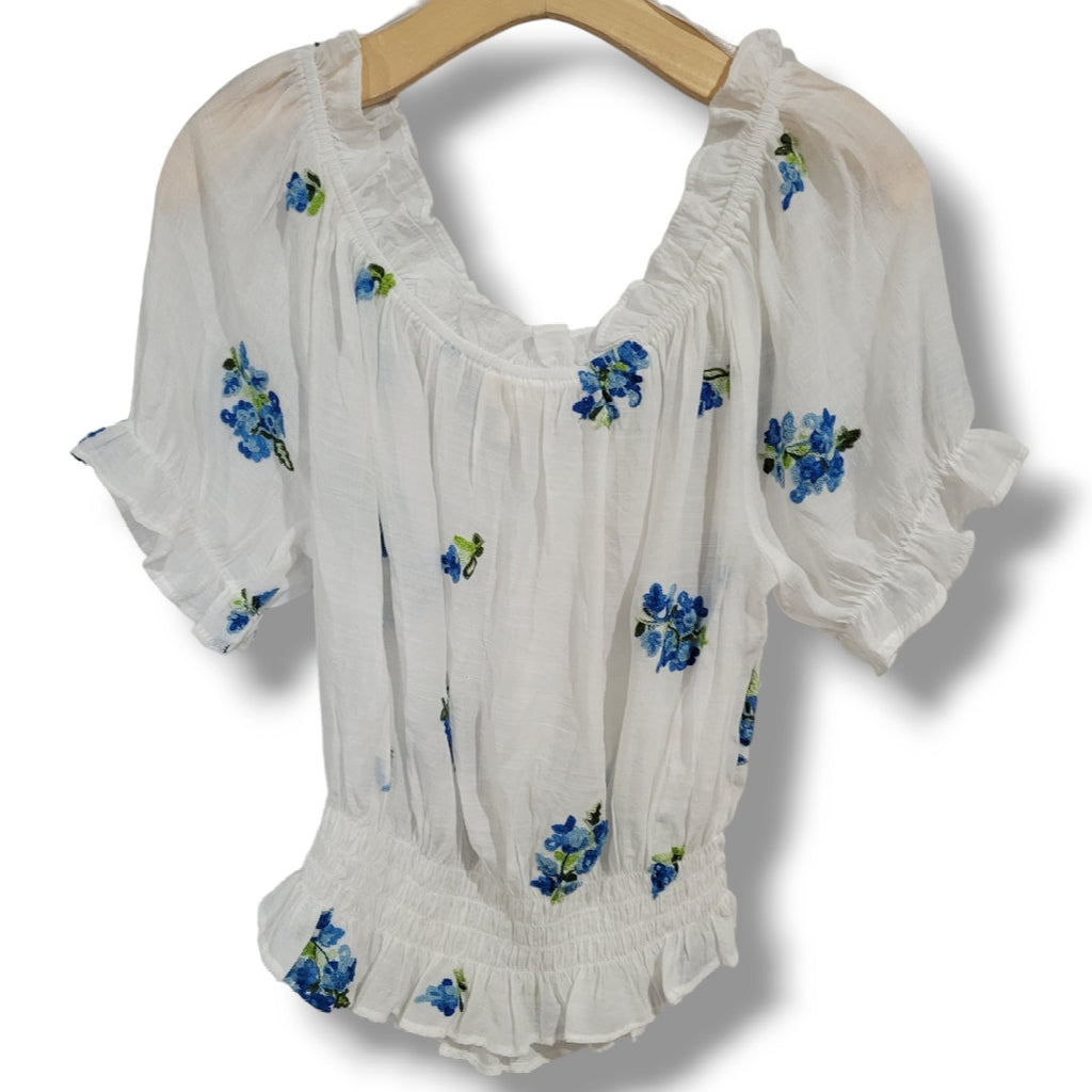 Meraki Women’s White Blue Floral Boho Peasant Blouse - Medium