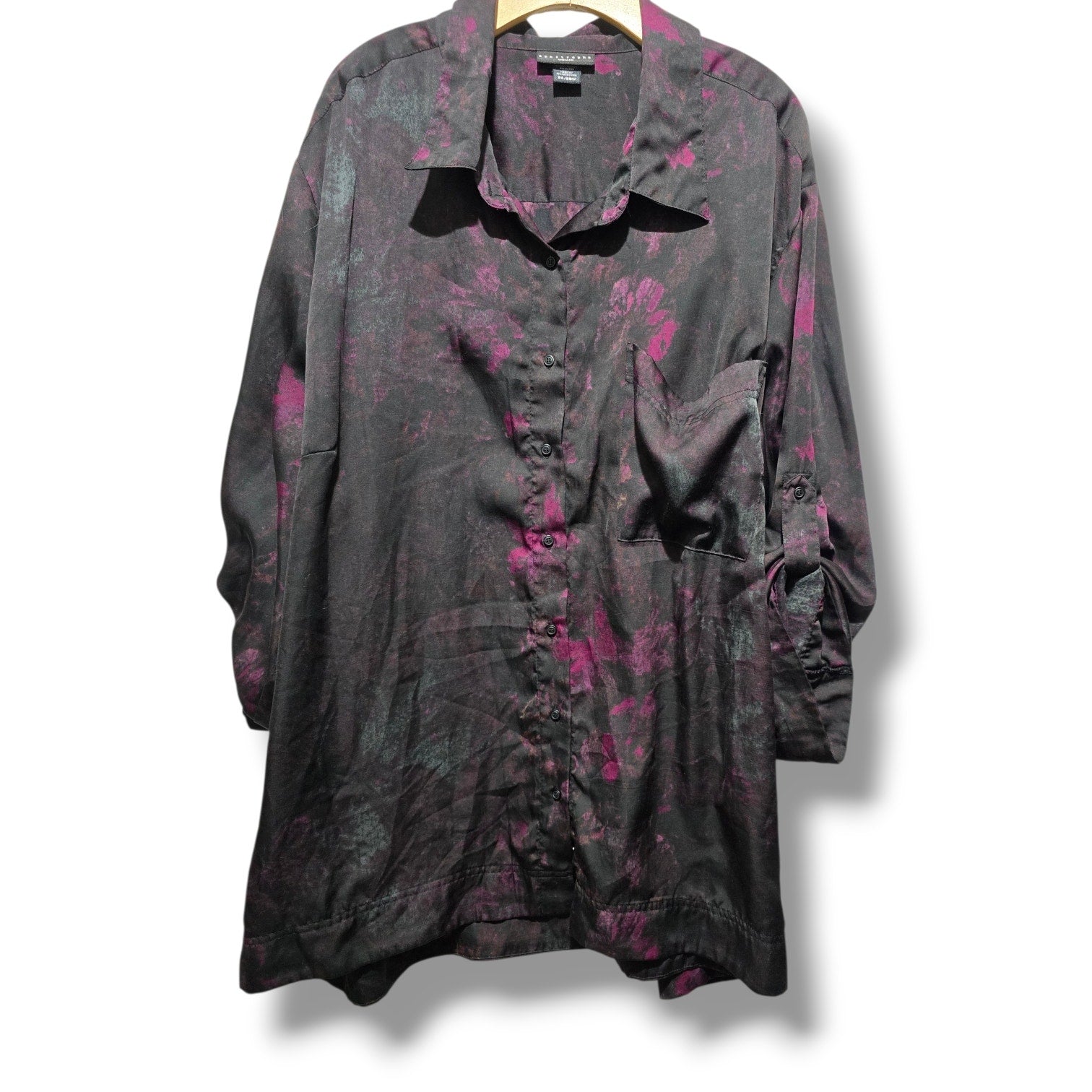 Apostrophe women’s plus size Woman Black & Purple Watercolor Button-Down Blouse 24w/26w
