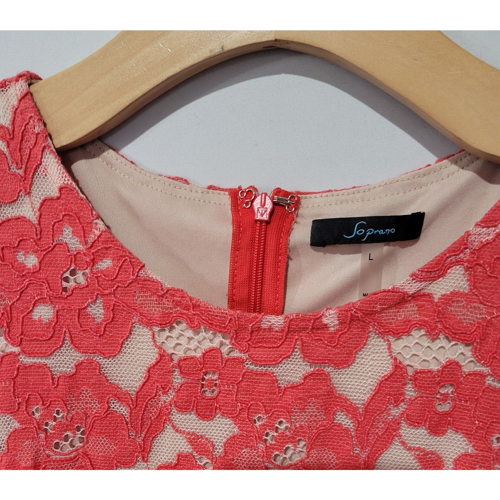 Soprano Women’s Red Orange Lace Overlay Lined Fit & Flare Dress Size Large