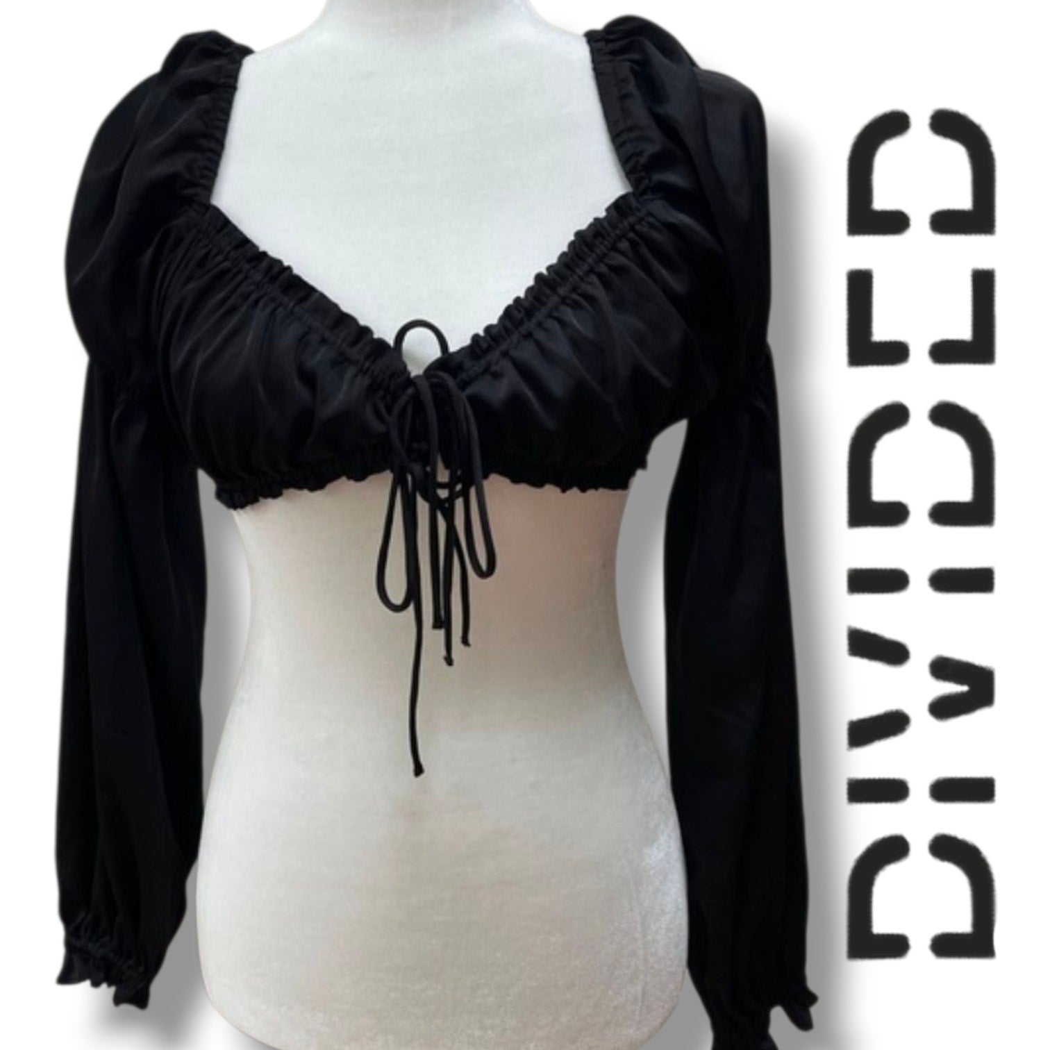 H&M Divided Women’s Black Long Sleeve Puff Crop Top – Size Medium