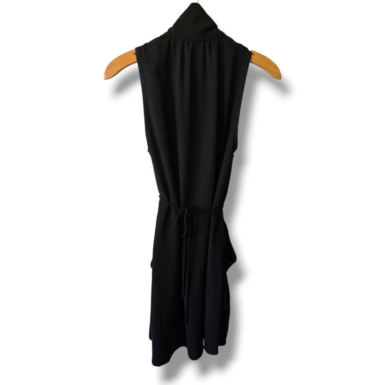 Wilfred Aritzia Black Sleeveless V-Neck Wrap Dress with Pockets Size XS