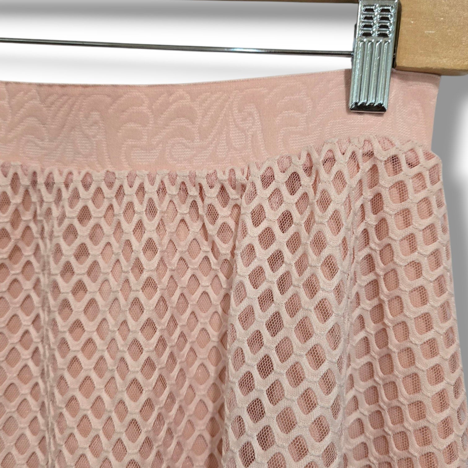 Metro Wear Dusty Pink Crochet Lace Skater Skirt Petite Small Feminine Flowy