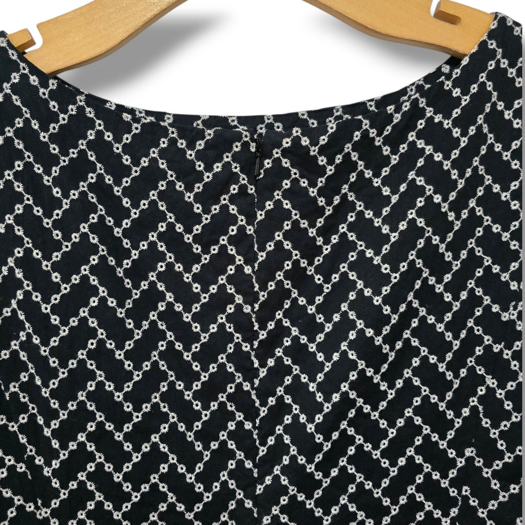 Jones New York Signature Women’s Black & White Textured Sleeveless Sheath Dress