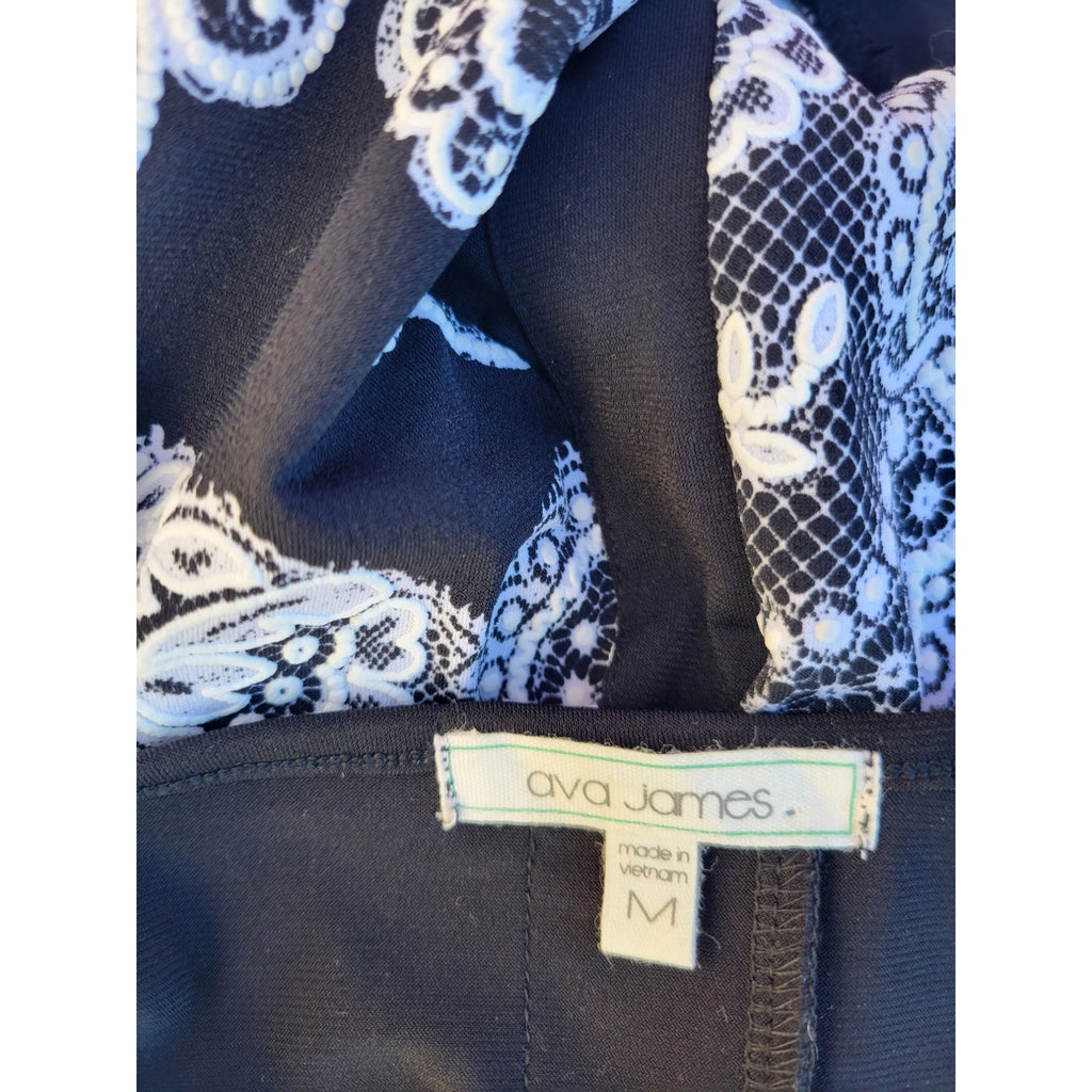 Ava James Black & White Floral Split-Back Blouse – Women’s Medium