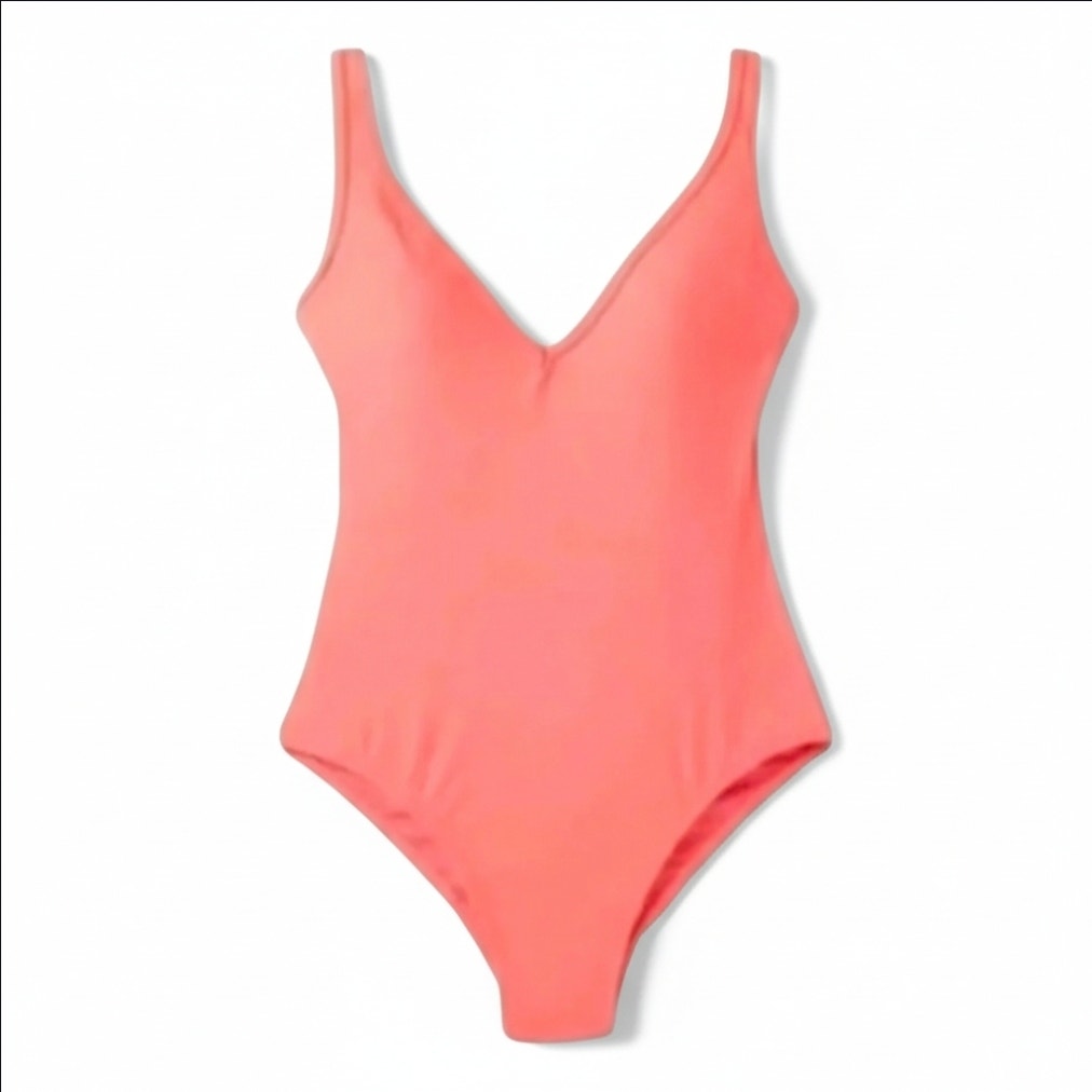 Kona Sol Women’s Plus Size Peach V-Neck One-Piece Swimsuit – New With Tags
