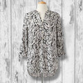 Ivanka Trump women’s Black & White Abstract Floral Tunic Blouse - small