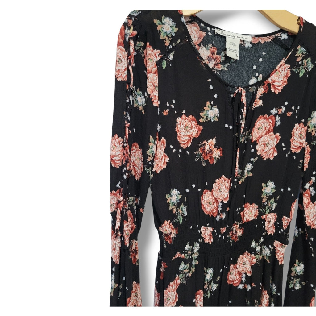 American Rag Cie Juniors Black Floral Lace-Up Bell Sleeve Dress – Size Small