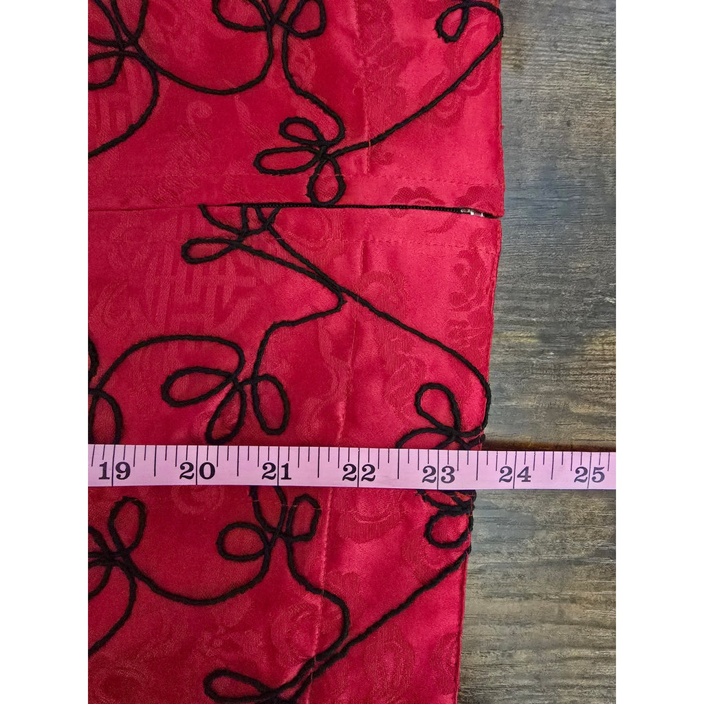 Chico's Design Vintage Women's Size 3 Red Silk Black Embroidered Zip Jacket
