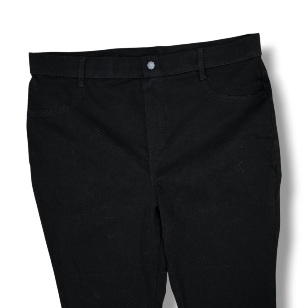 Time and Tru Women’s Black Pull-On Pants – XL, Faux Front Pockets Gently Used