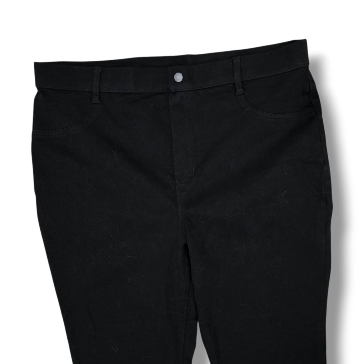 Time and Tru Women’s Black Pull-On Pants – XL, Faux Front Pockets Gently Used