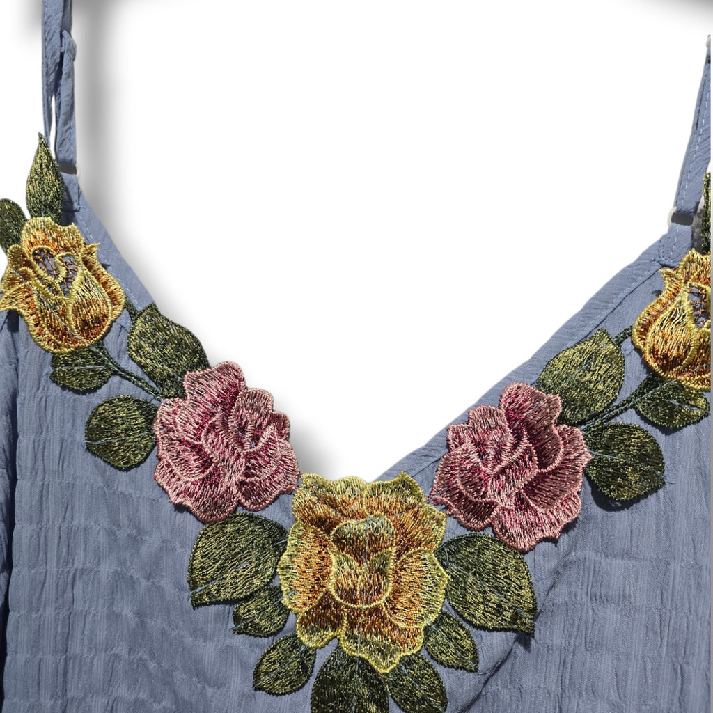 Women's Size 2XL Slate Blue Textured Floral Embroidered Cami Cami Top
