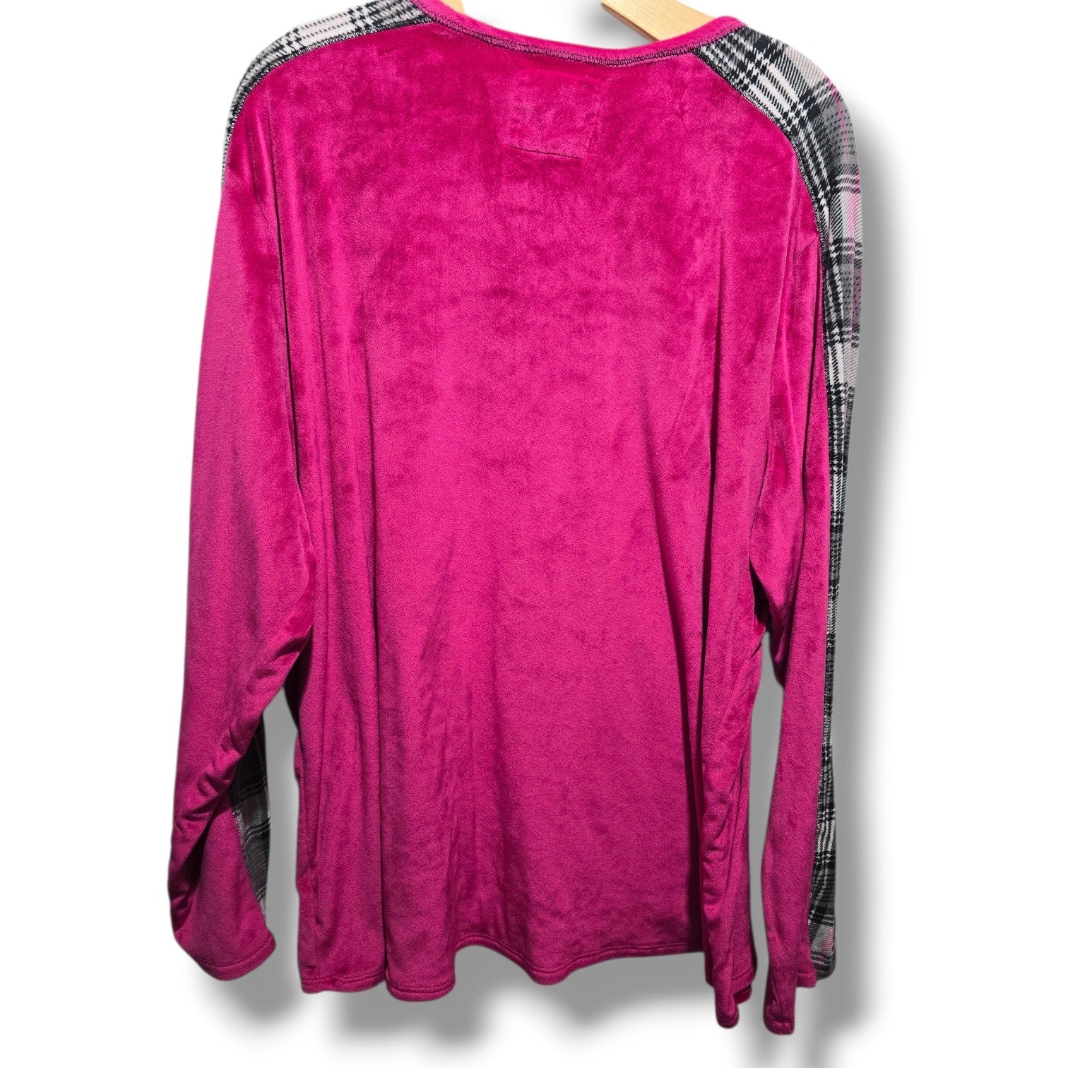 Cuddl Duds women's plus size Hot Pink Plush Fleece Plaid Trim Pajama Top