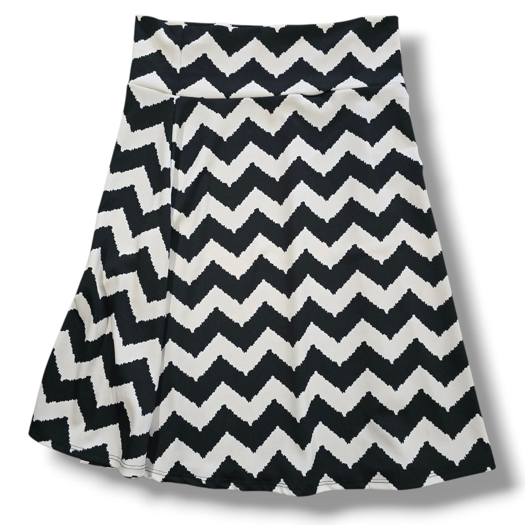 LuLaRoe Black & White Chevron Print A-Line Midi Skirt – XL