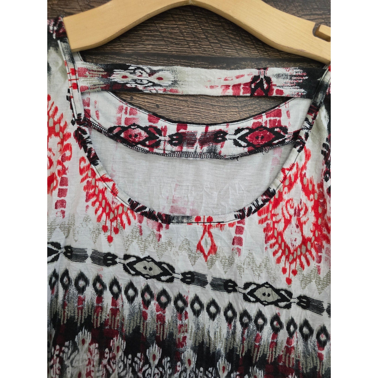 AB Studio Women's Size Medium Red Black Tribal Ikat Embellished Scoop Neck Top