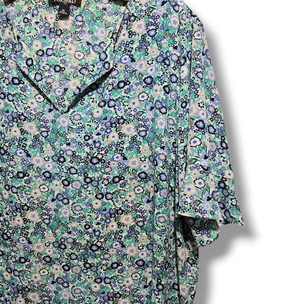 Roz & Ali Women's Size XL Blue Green Floral Flutter Sleeve Blouse Top