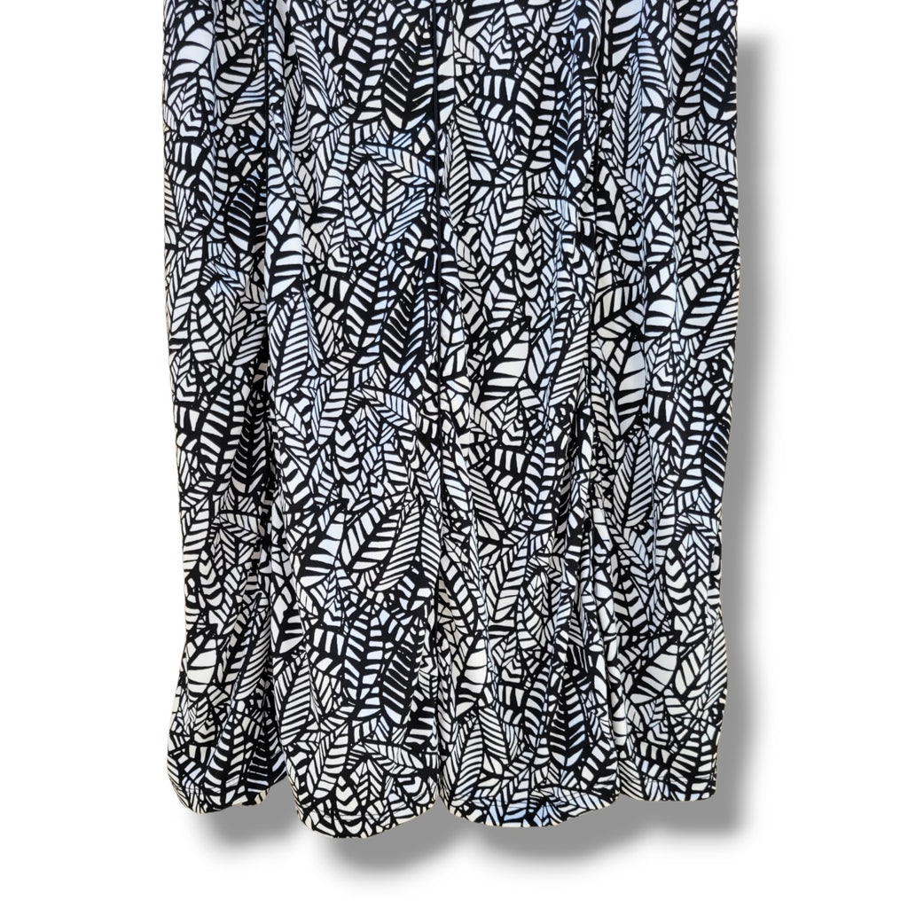 Robert Louis Women’s Black White Leaves Print Midi Skirt Size Large
