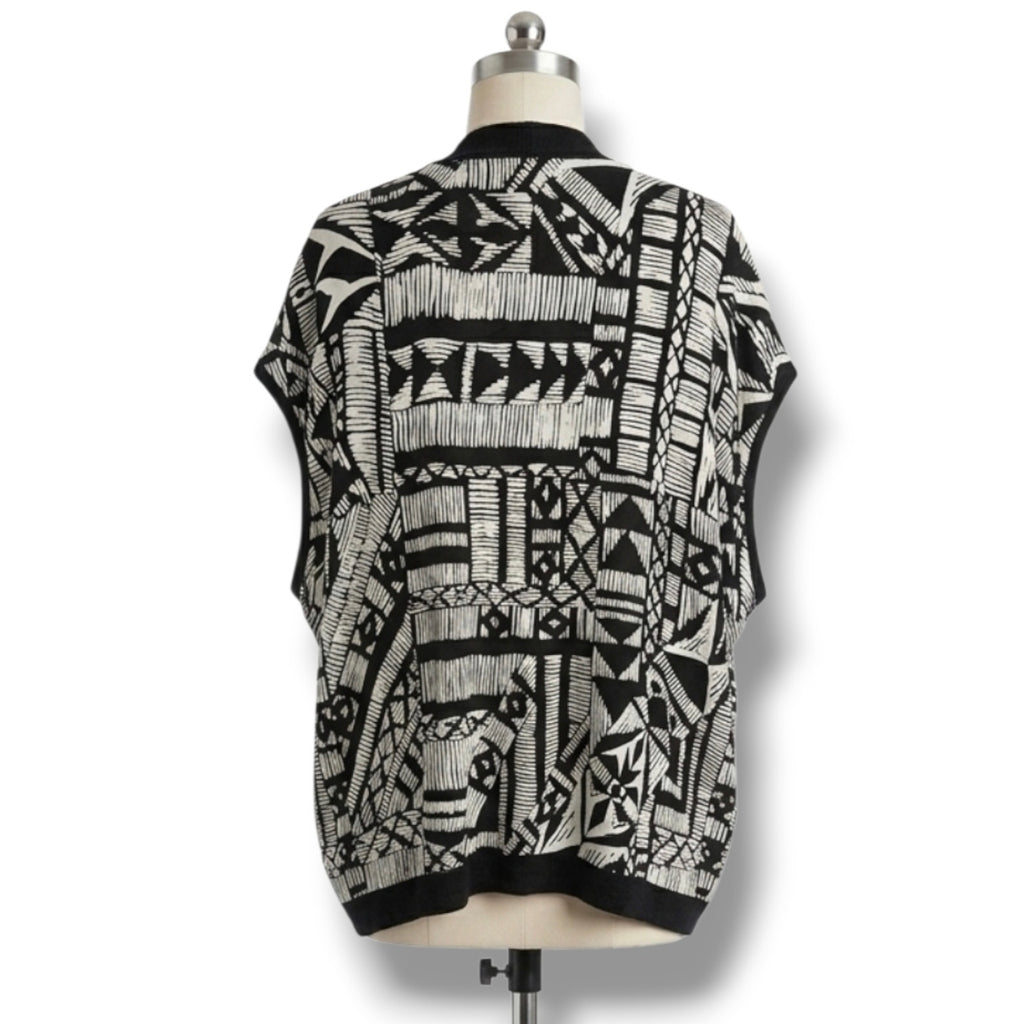 Happening in the Present Women's XS Black White Tribal Print Cocoon Cardigan