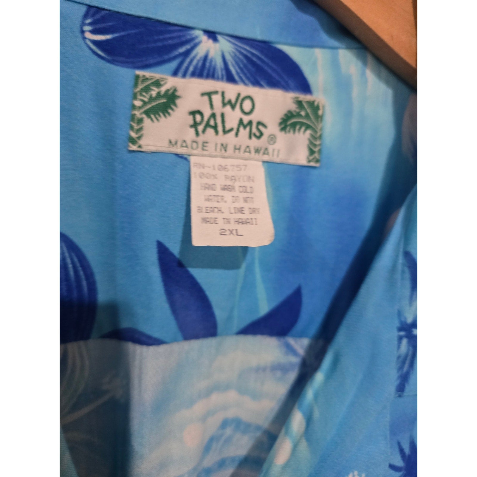 Vintage Two Palms Made in Hawaii Floral Rayon Aloha Shirt – 2XL