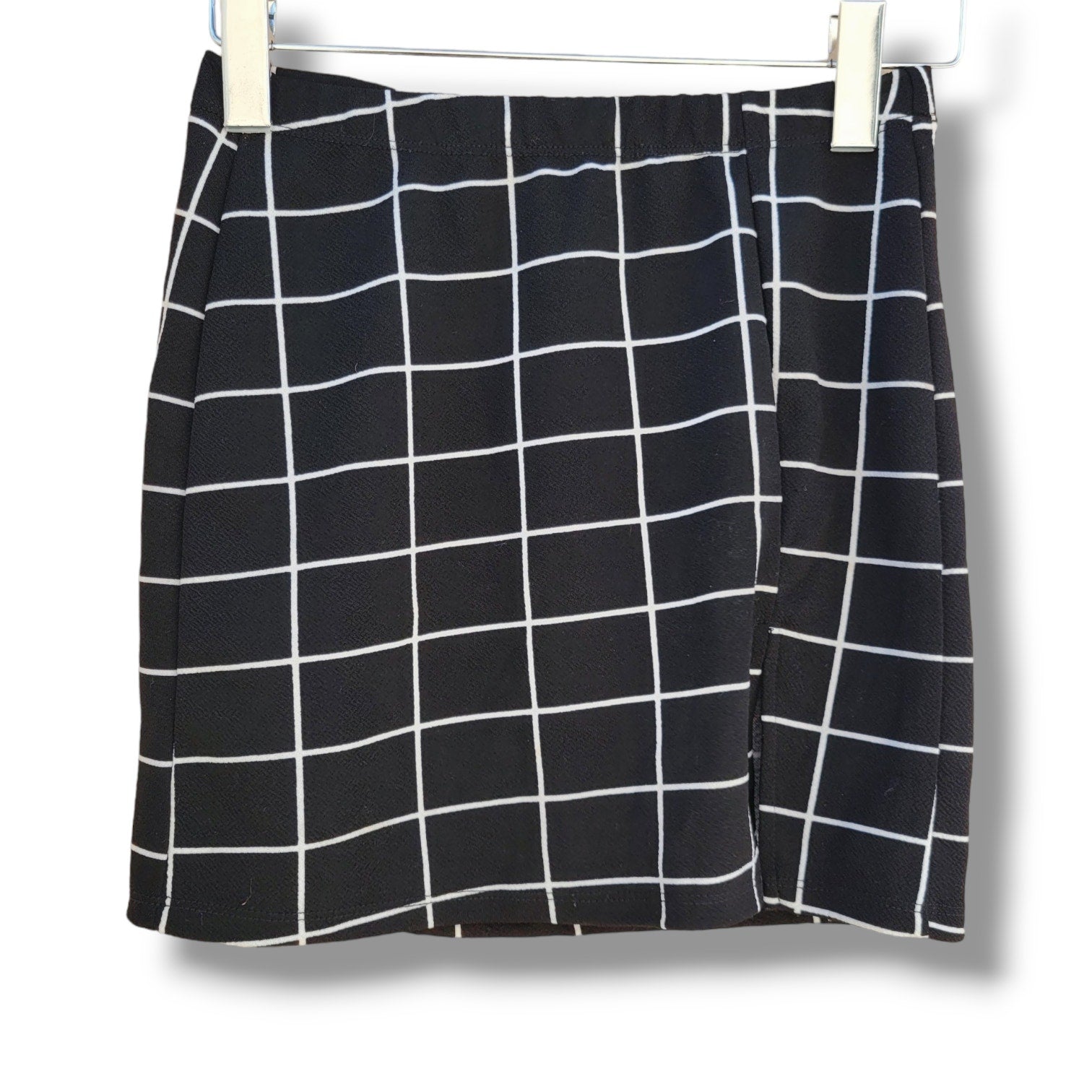 SHEIN Women’s Black Grid Plaid Mini Skirt - XS, Trendy Slit Detail