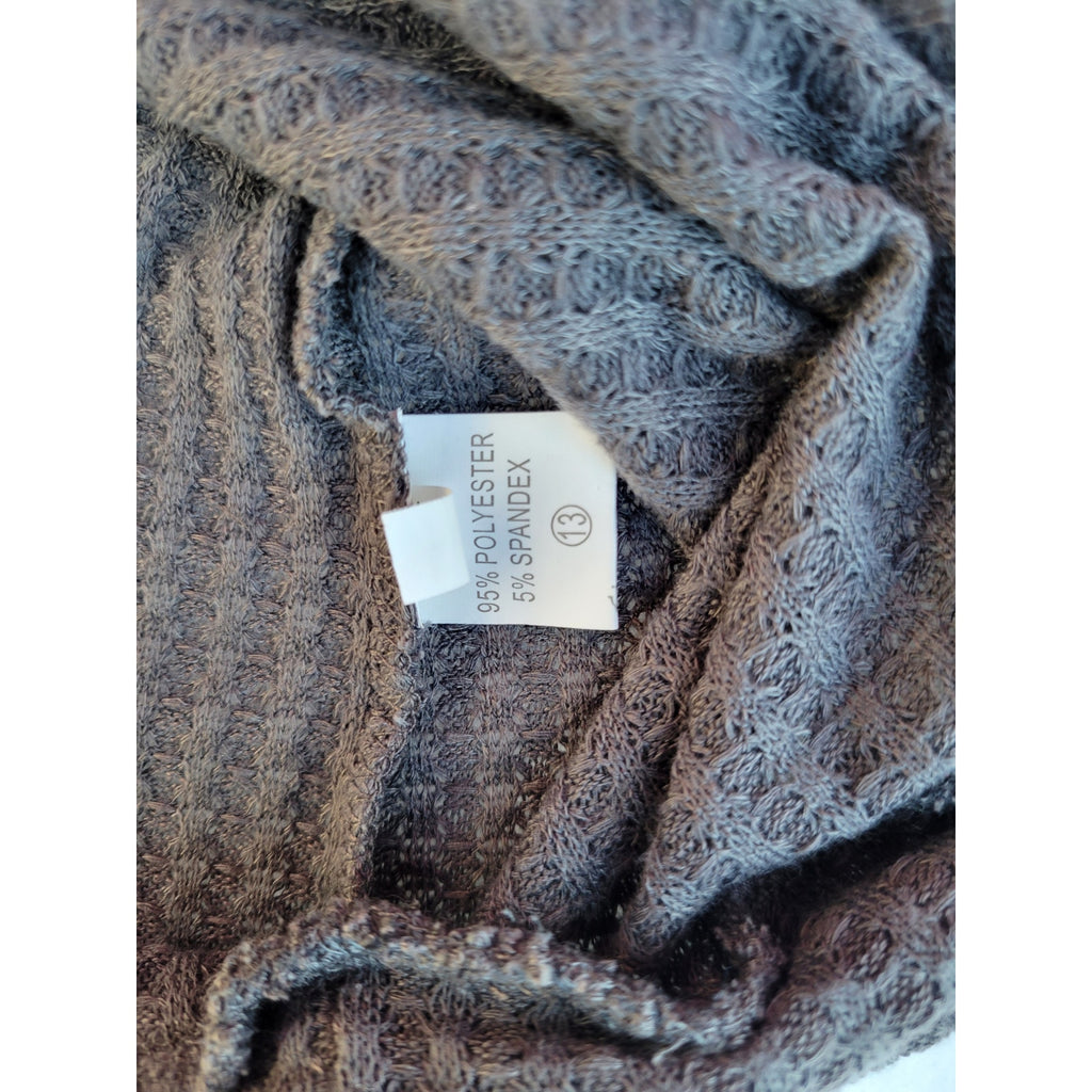 Women’s Ivory & Gray Colorblock Waffle Knit Sweater – Size Medium