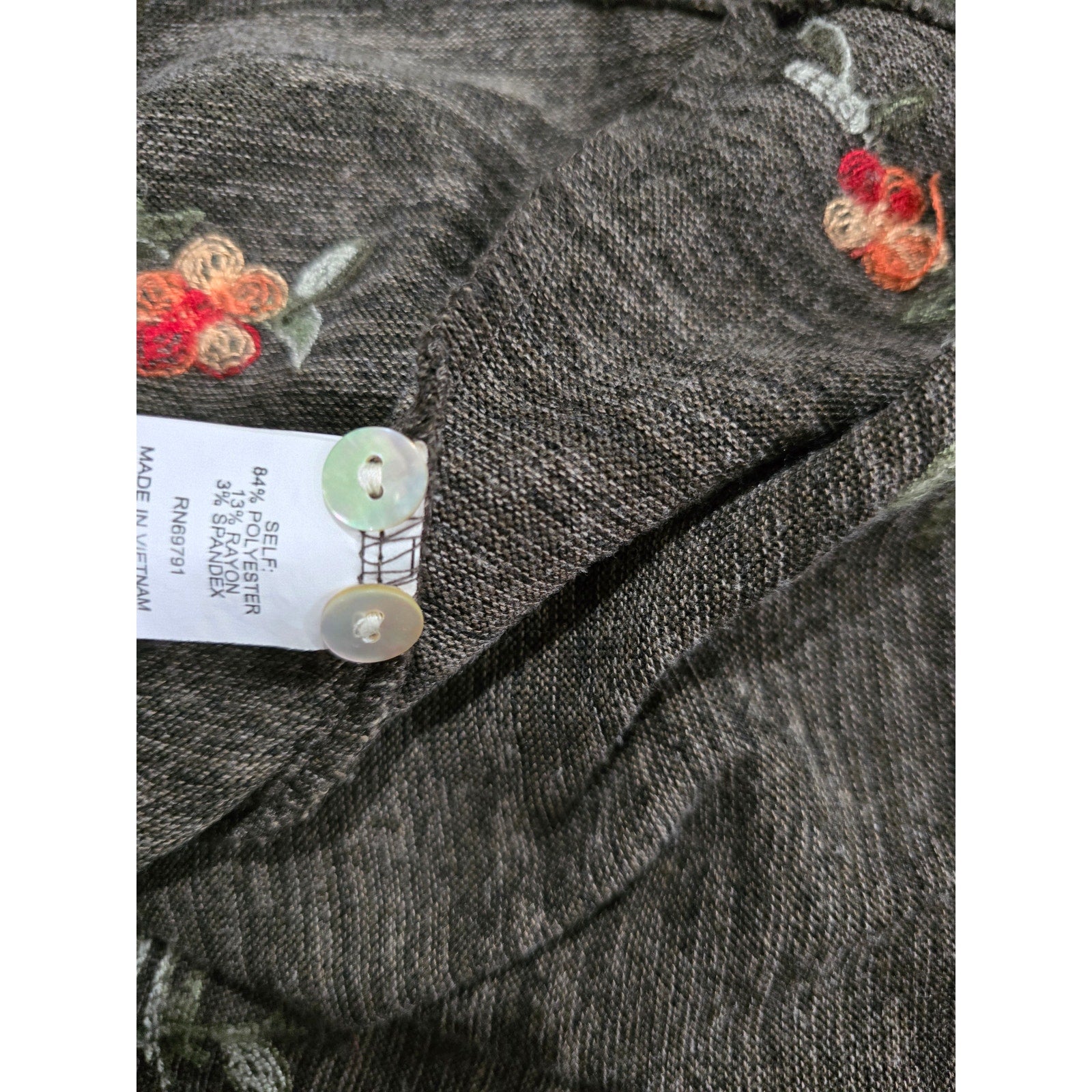 Fig & Flower women's Olive Heather Floral Embroidered Tie-Front top