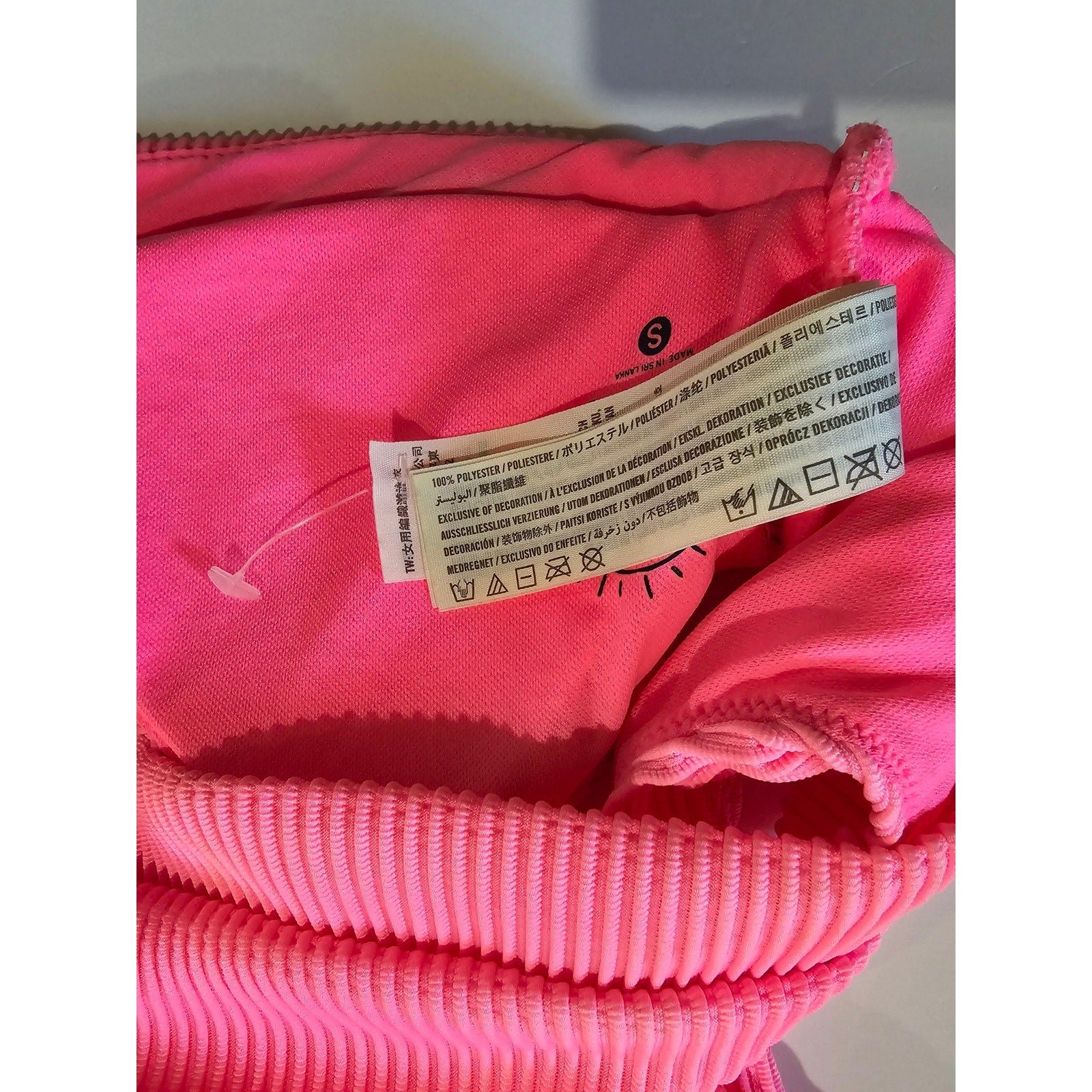 Hollister Women’s Pink Ribbed Scoop Neck Bikini Top - Small NWOT