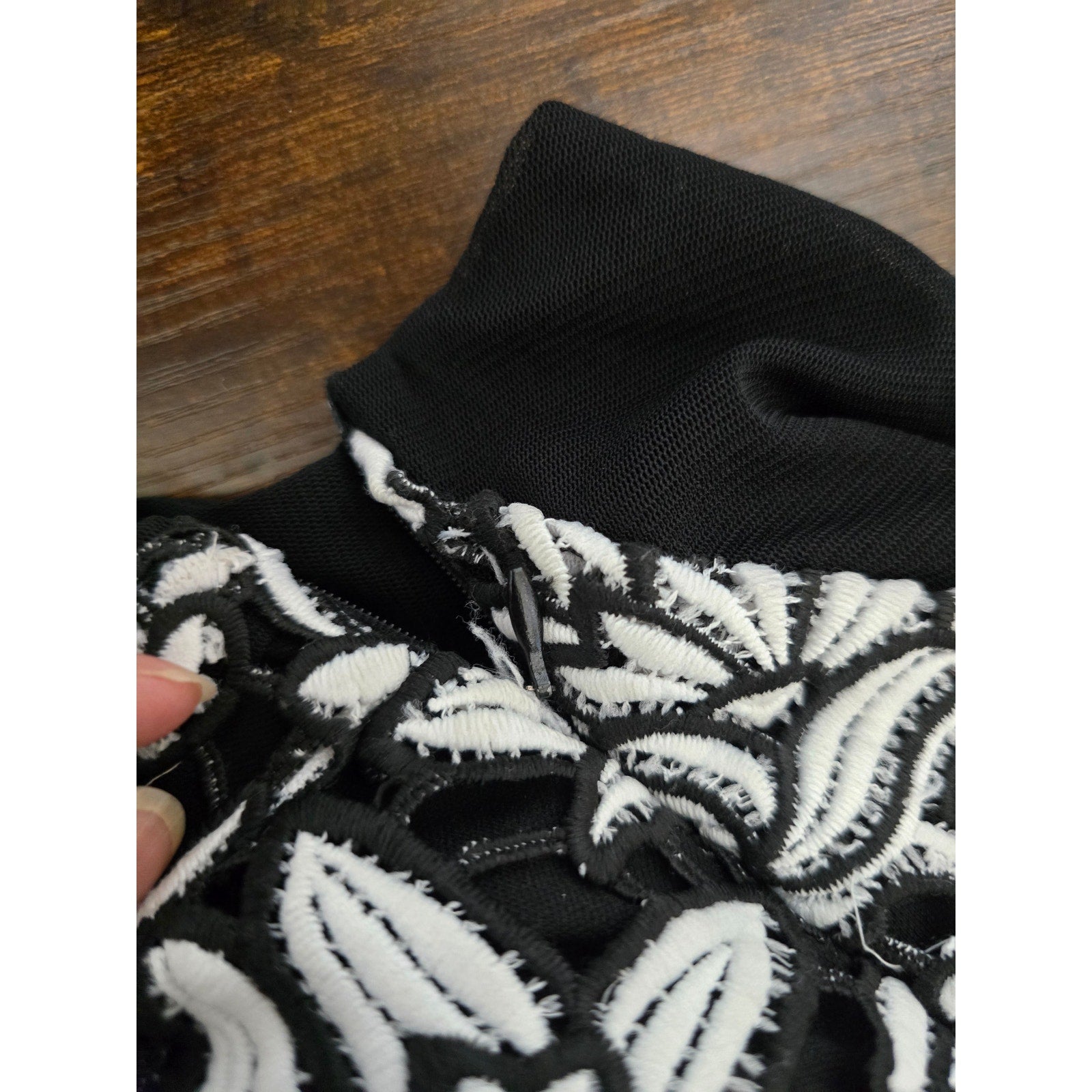 Etincelle Couture women's Black & White Embroidered Lace Dress