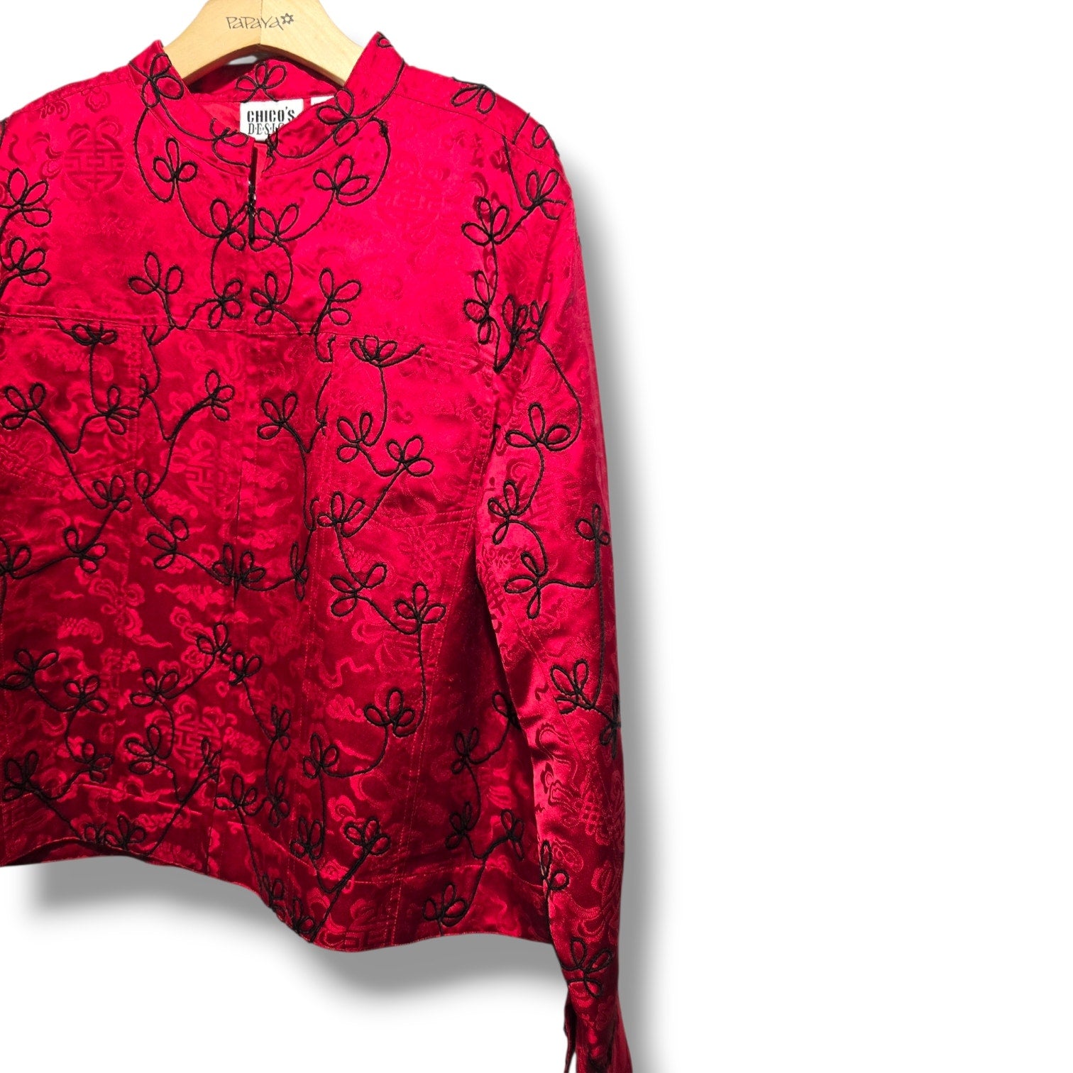 Chico's Design Vintage Women's Size 3 Red Silk Black Embroidered Zip Jacket
