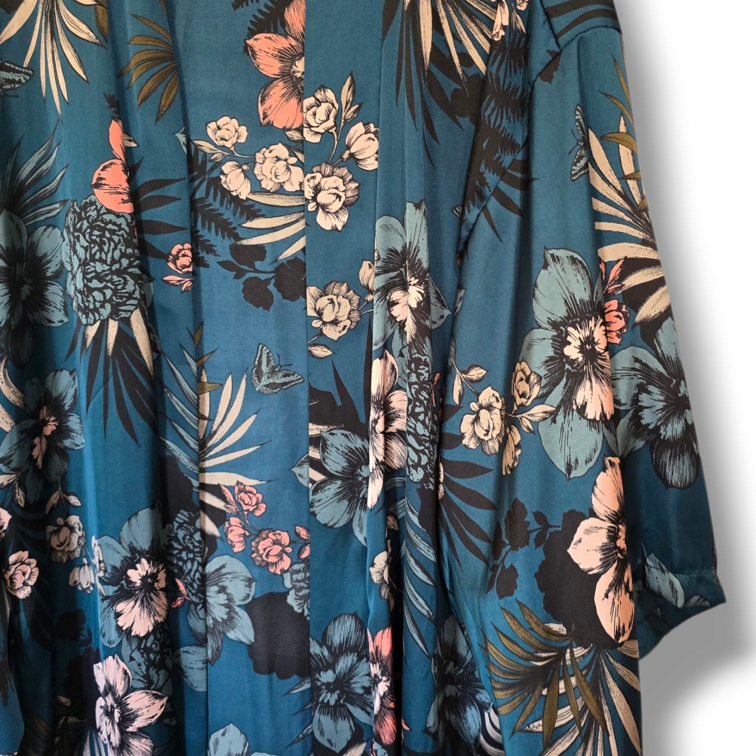 Midnight Bakery Teal Floral Satin Midi Robe Kimono – Medium/Large