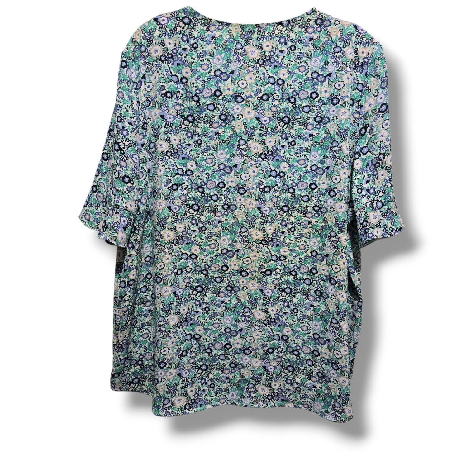 Roz & Ali Women's Size XL Blue Green Floral Flutter Sleeve Blouse Top