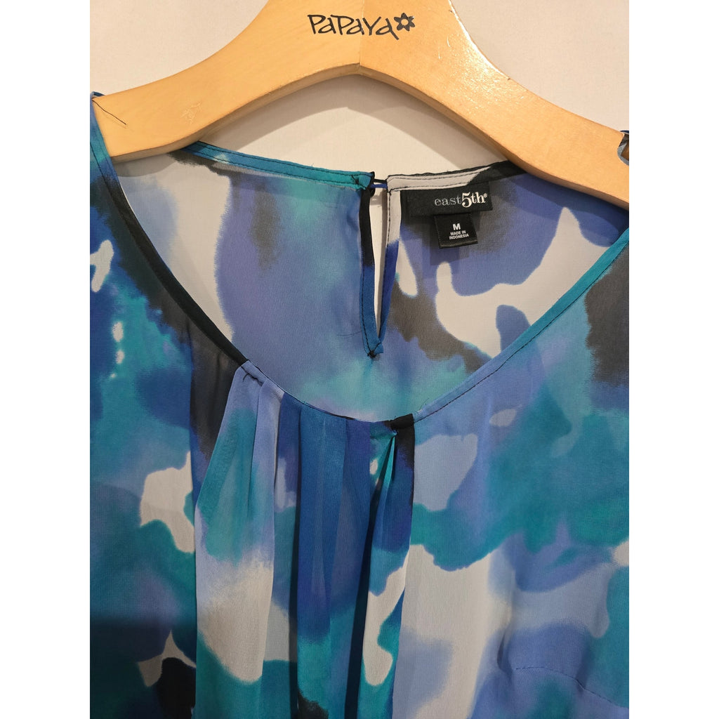 East 5th Women's Blue Watercolor Abstract Chiffon Blouse Size Medium