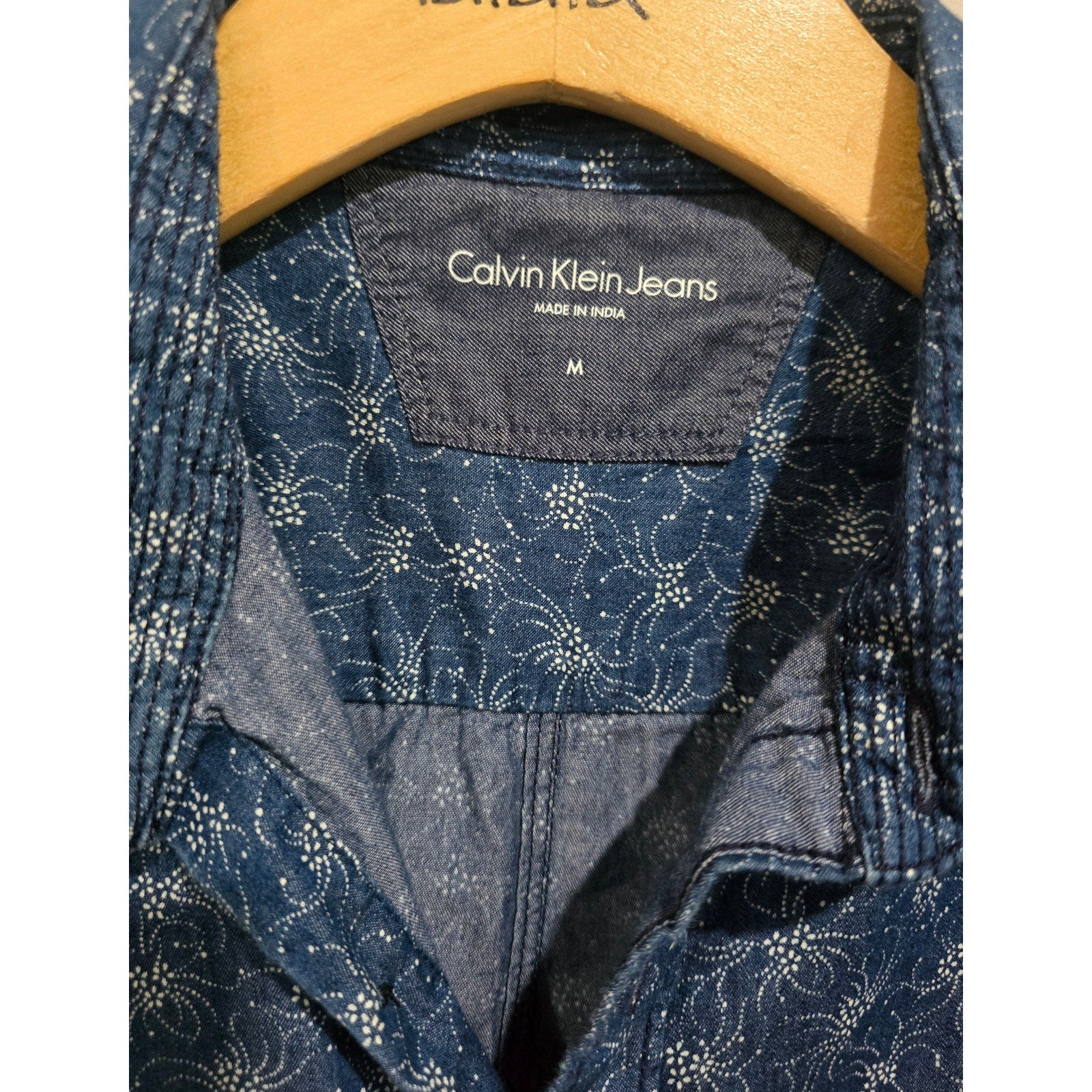 CK Calvin Klein men's blue long sleeves collared button-down shirt  - medium