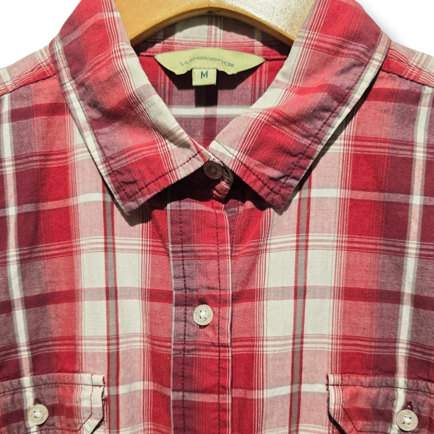 Weekends Women's Size M Red White Plaid Roll-Tab Button Down Shirt