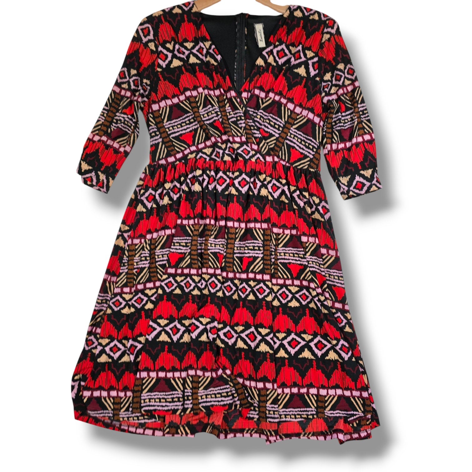 Lucie Lu Plus Size Multicolor Chevron V-Neck Wrap Dress – 0X, Gently Used