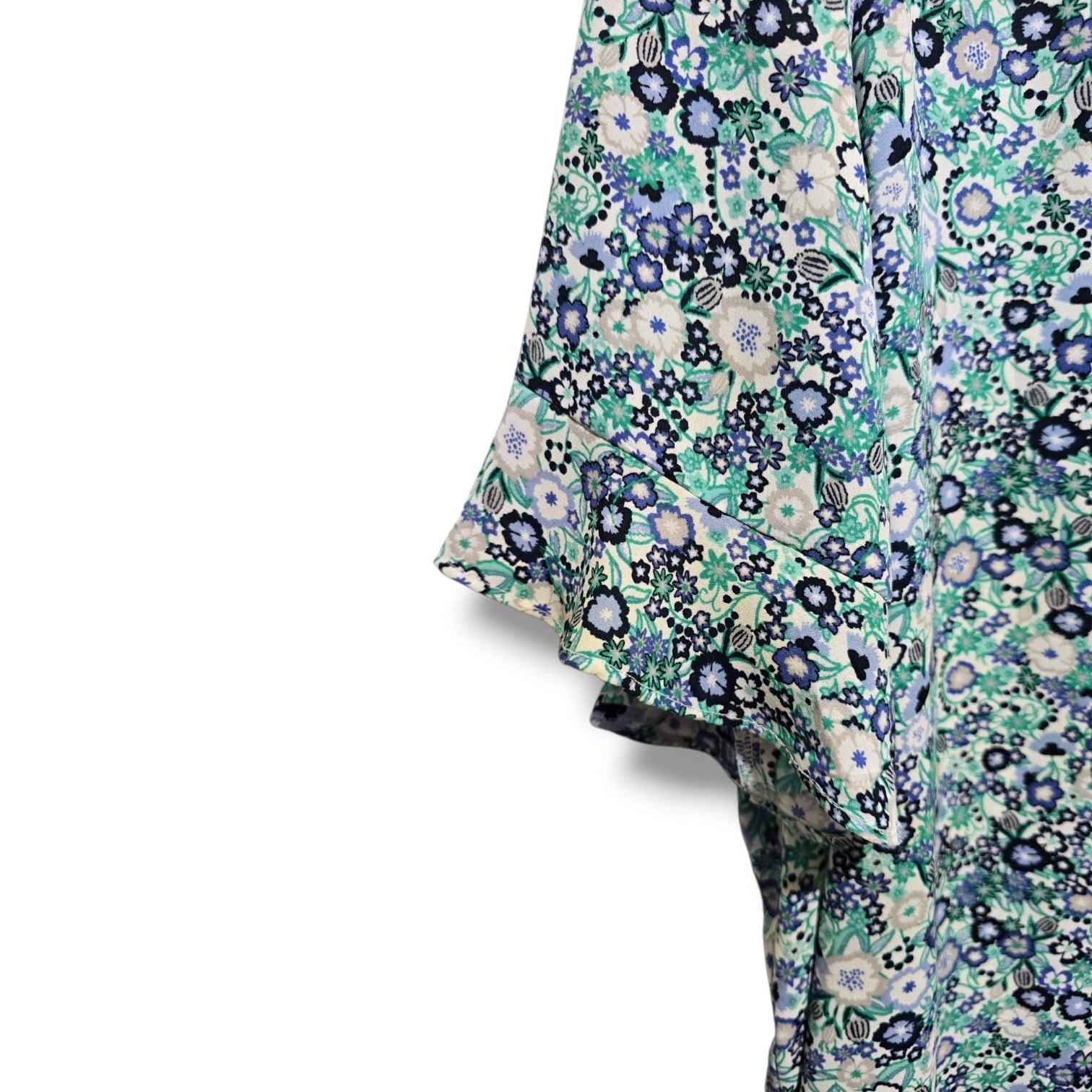 Roz & Ali Women's Size XL Blue Green Floral Flutter Sleeve Blouse Top