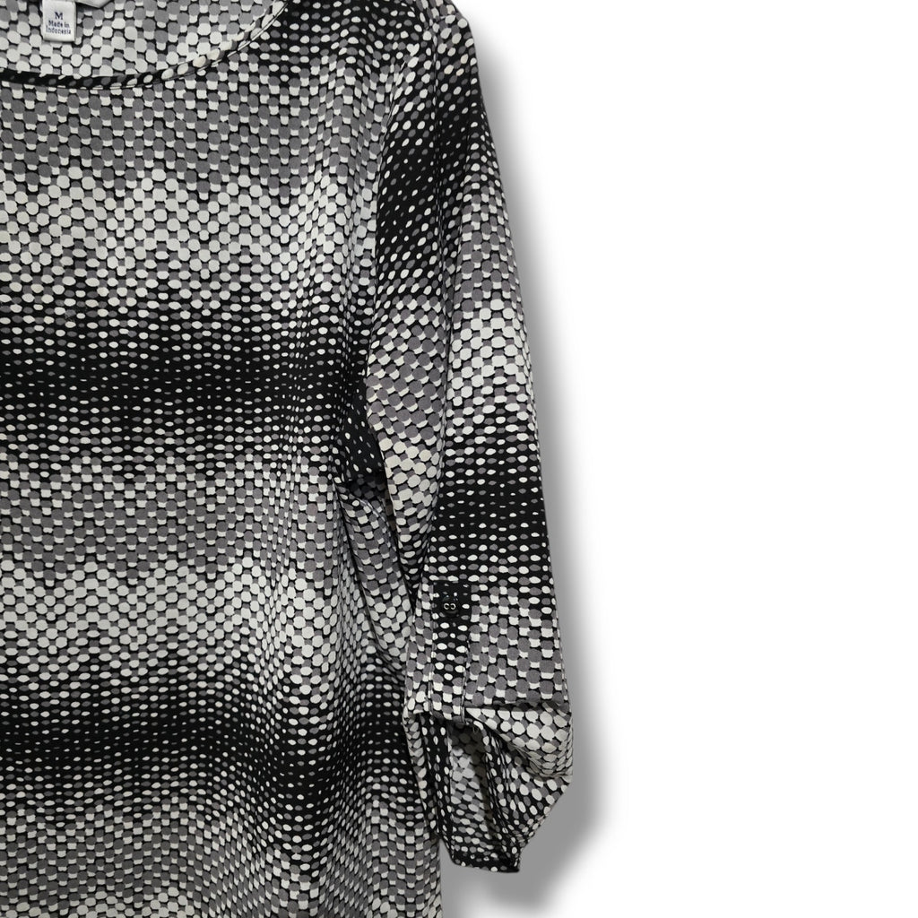Croft & Barrow Women’s Geometric Print Convertible Sleeve Blouse – Size M