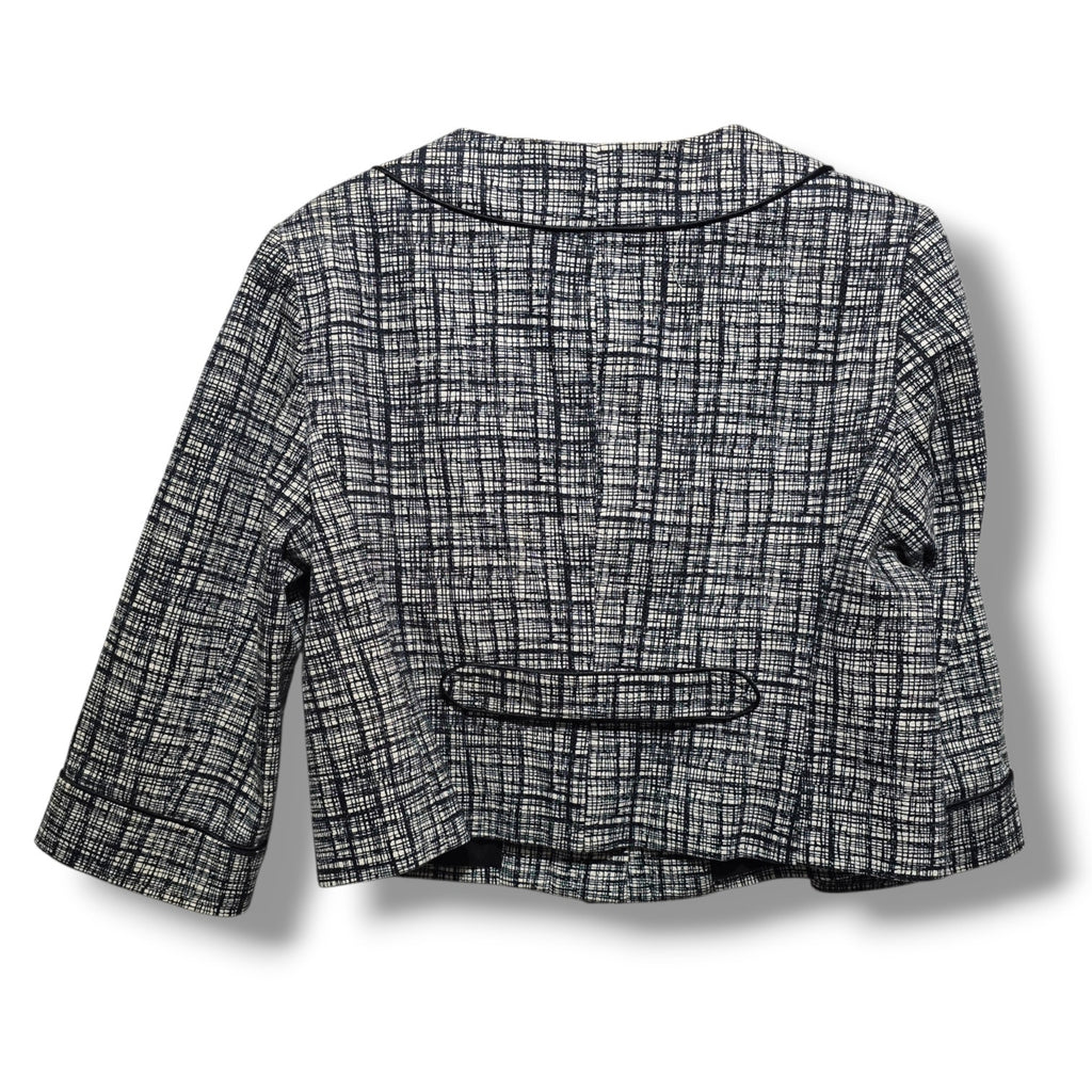 White House Black Market Women's Black White Textured Snap Front Crop Jacket